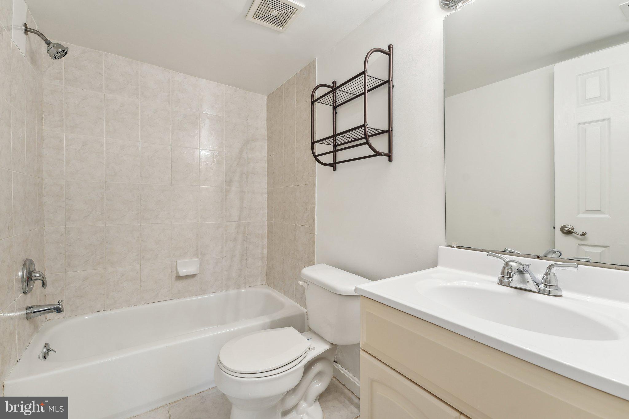 PINES II - Residential