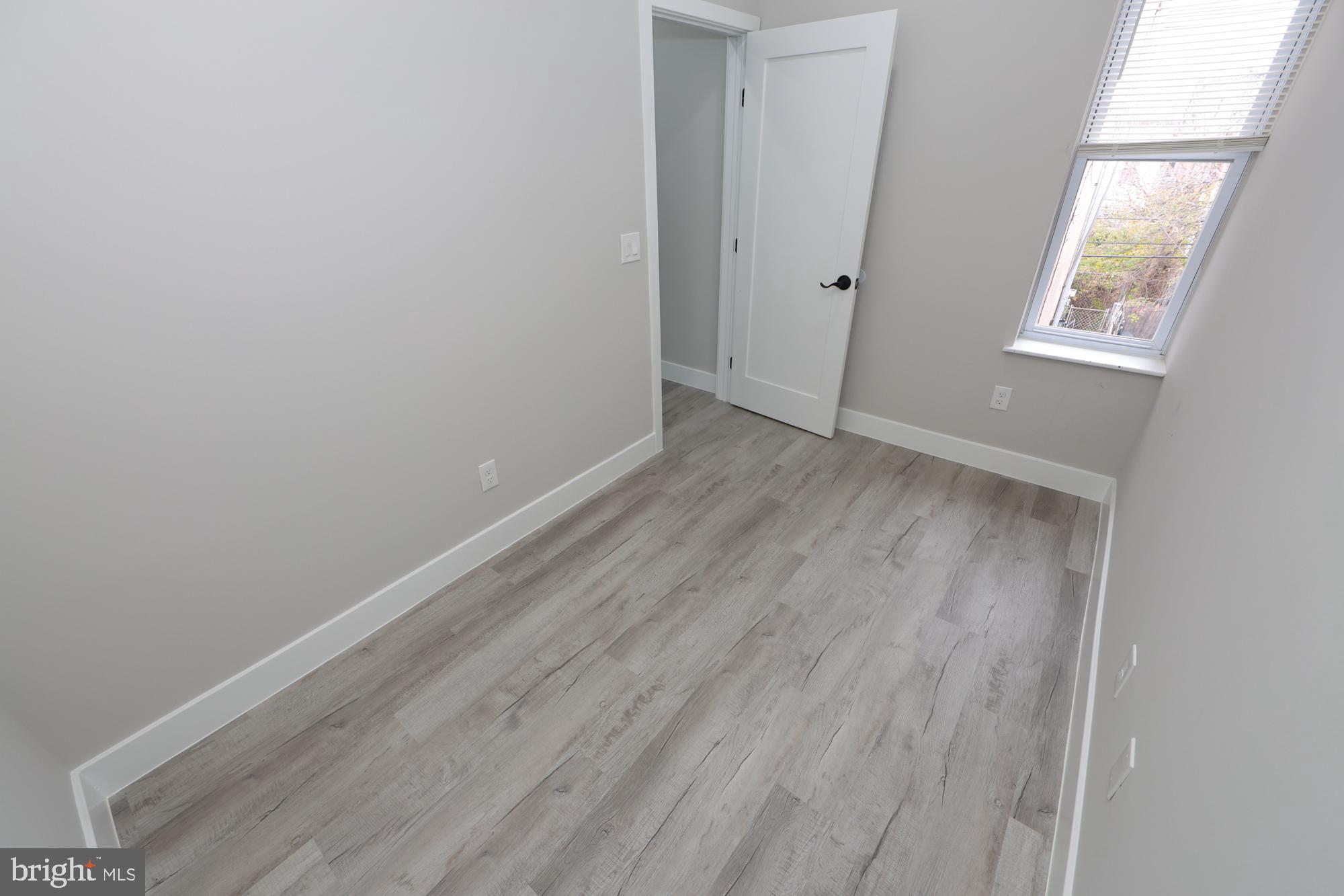 HARROWGATE - Residential