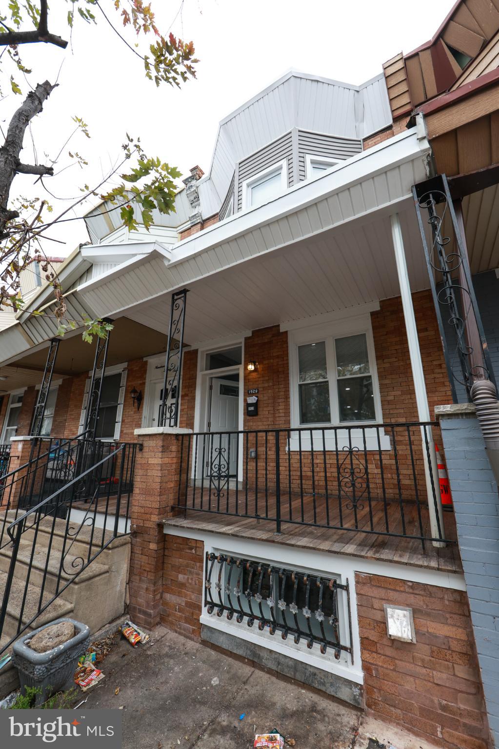 HARROWGATE - Residential