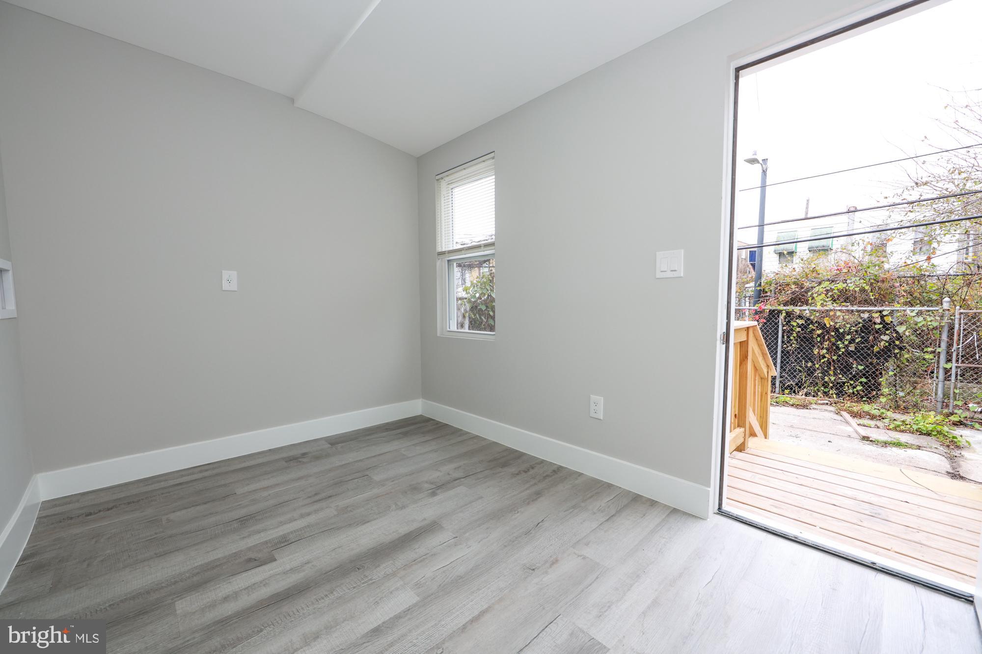 HARROWGATE - Residential