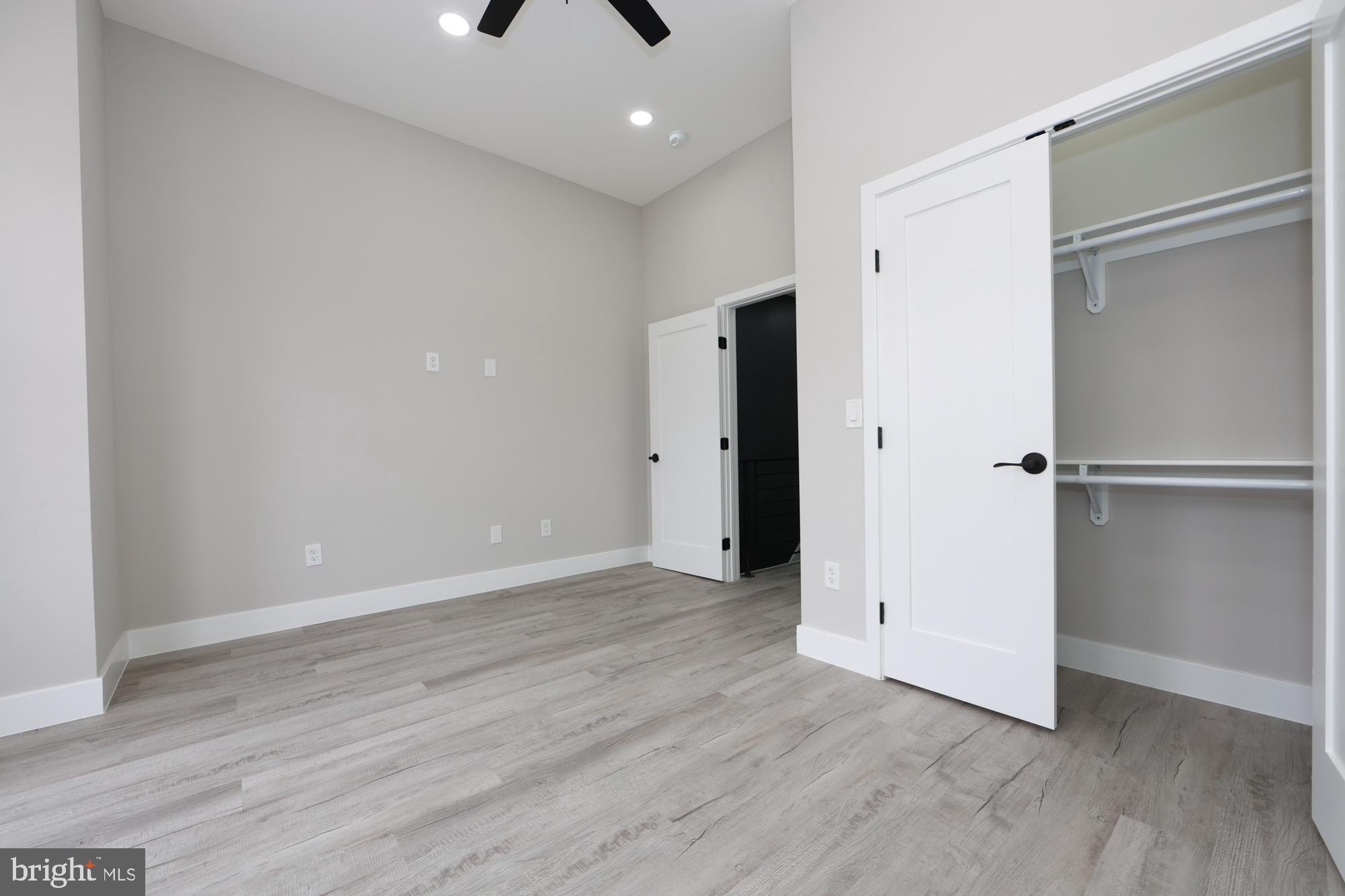 HARROWGATE - Residential