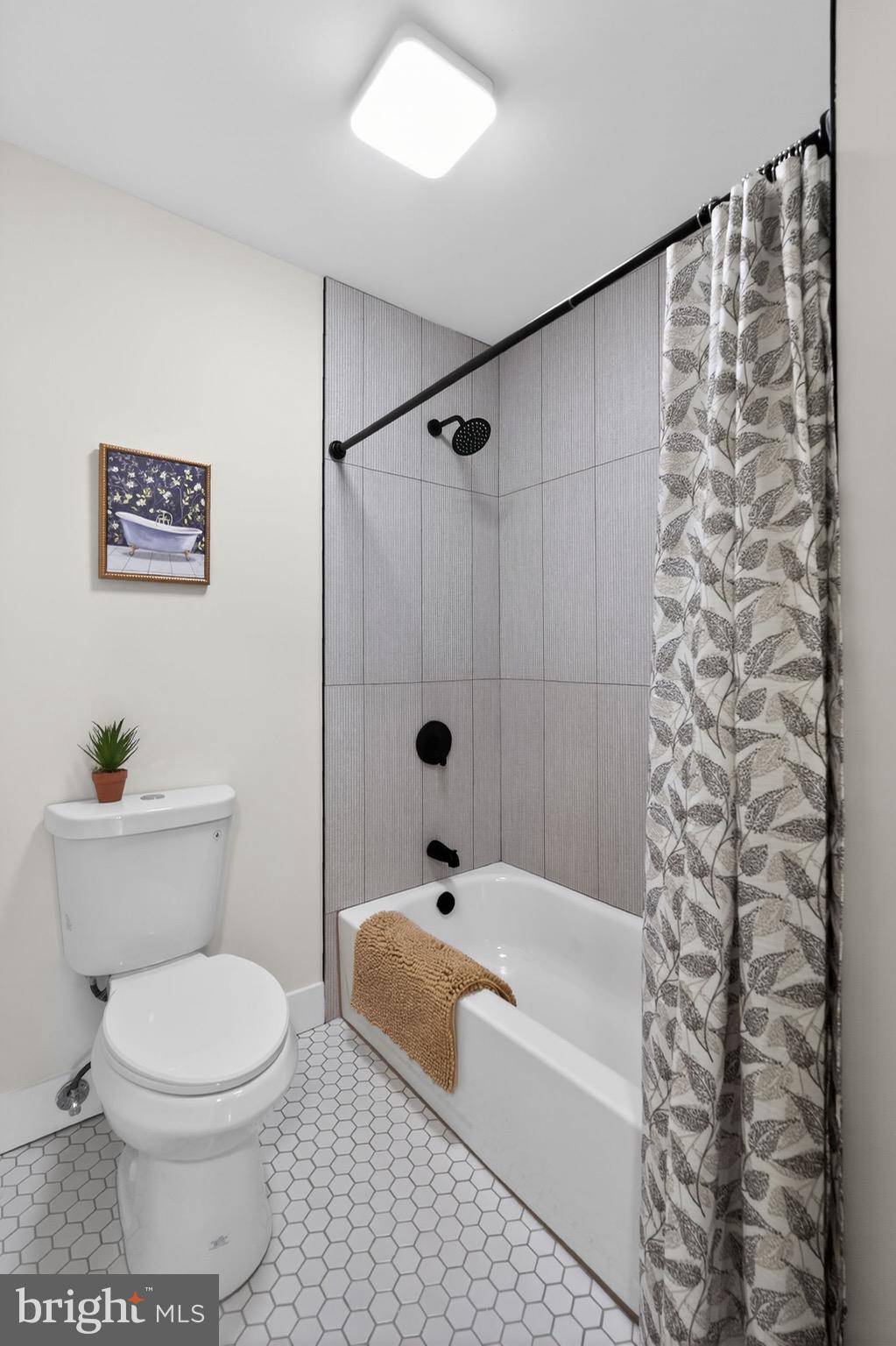 WHITMAN - Residential