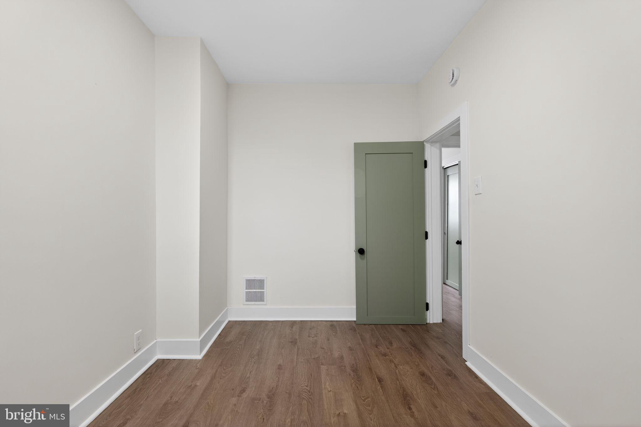 WHITMAN - Residential