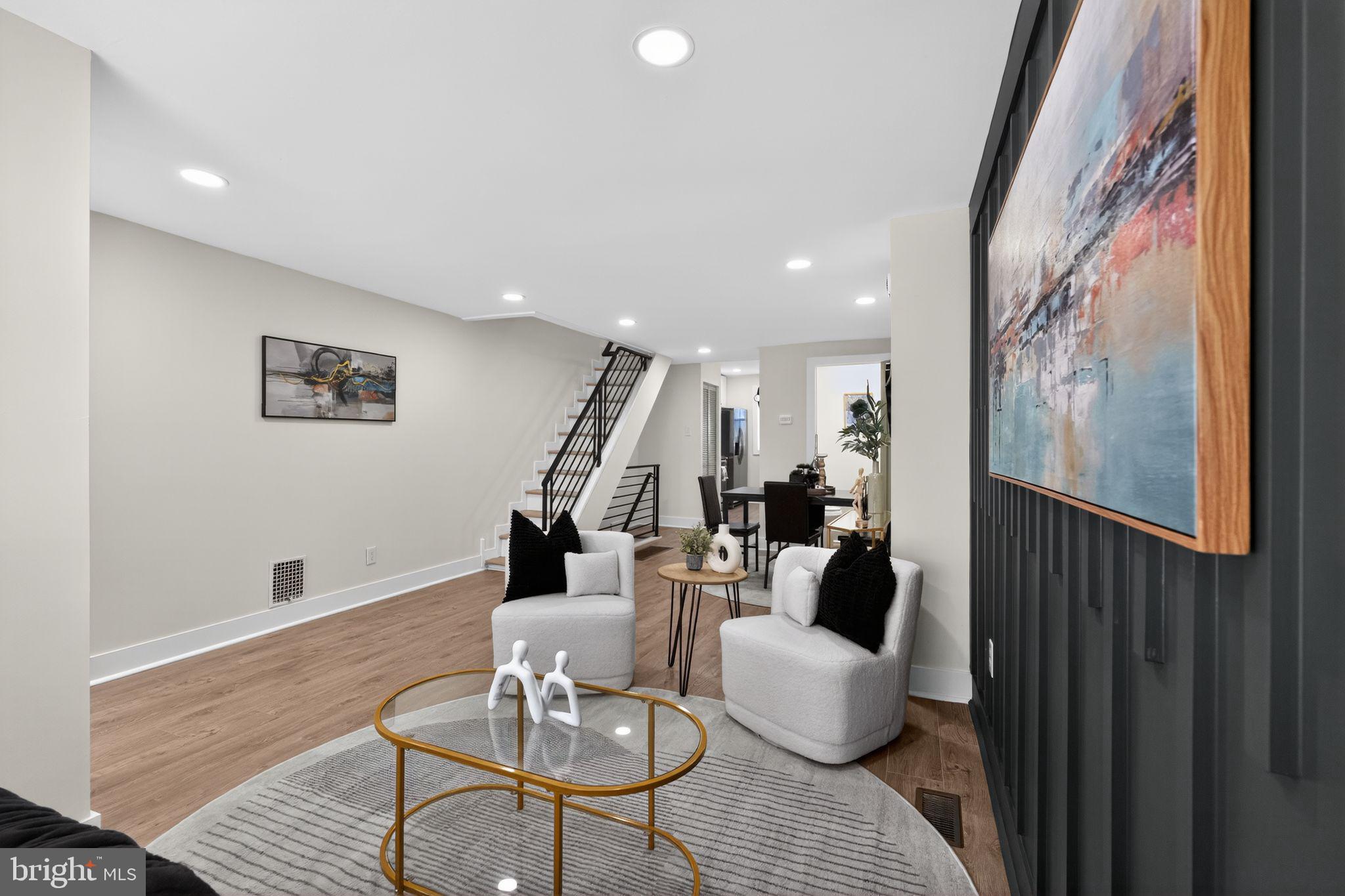 WHITMAN - Residential