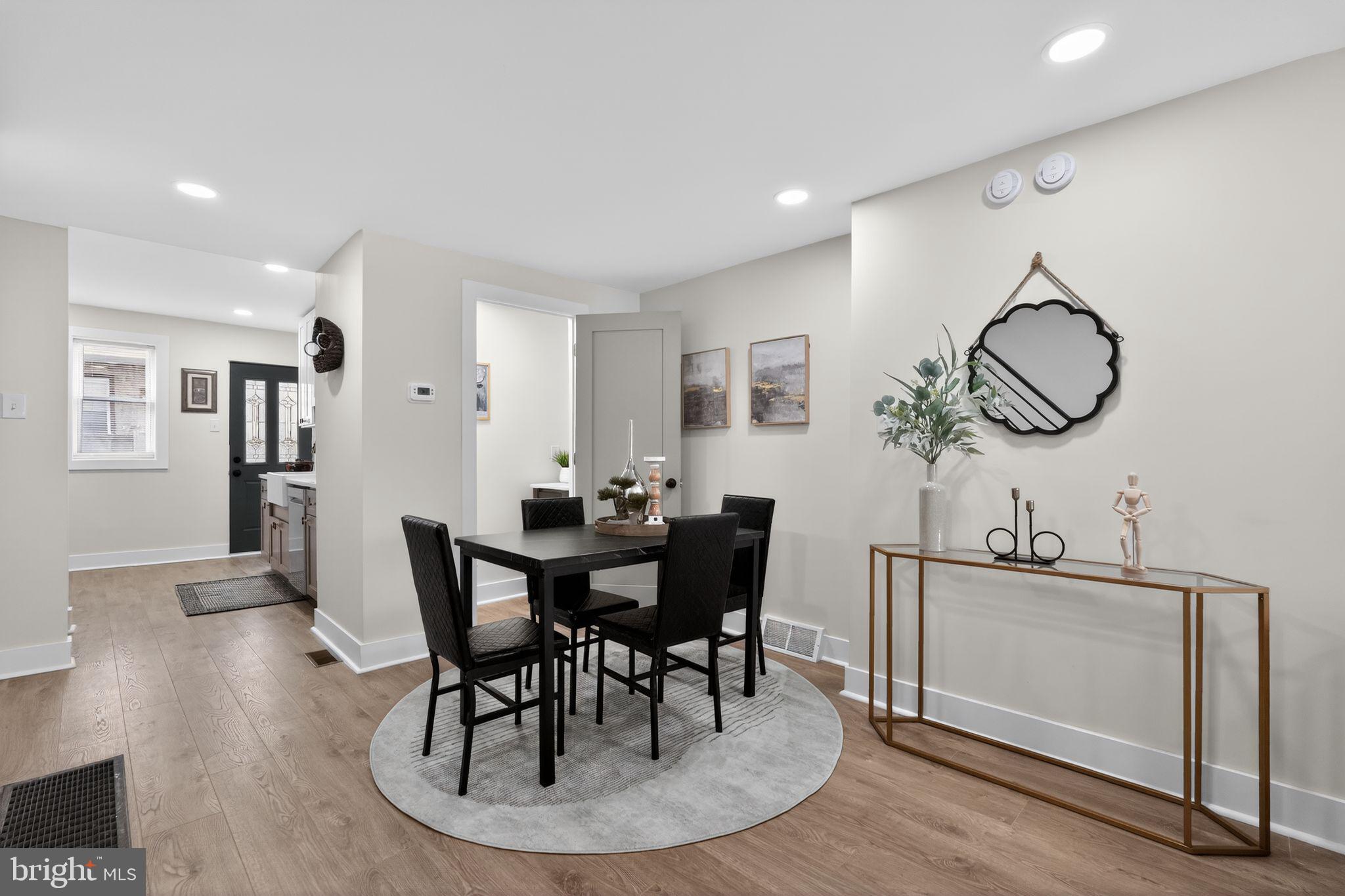 WHITMAN - Residential