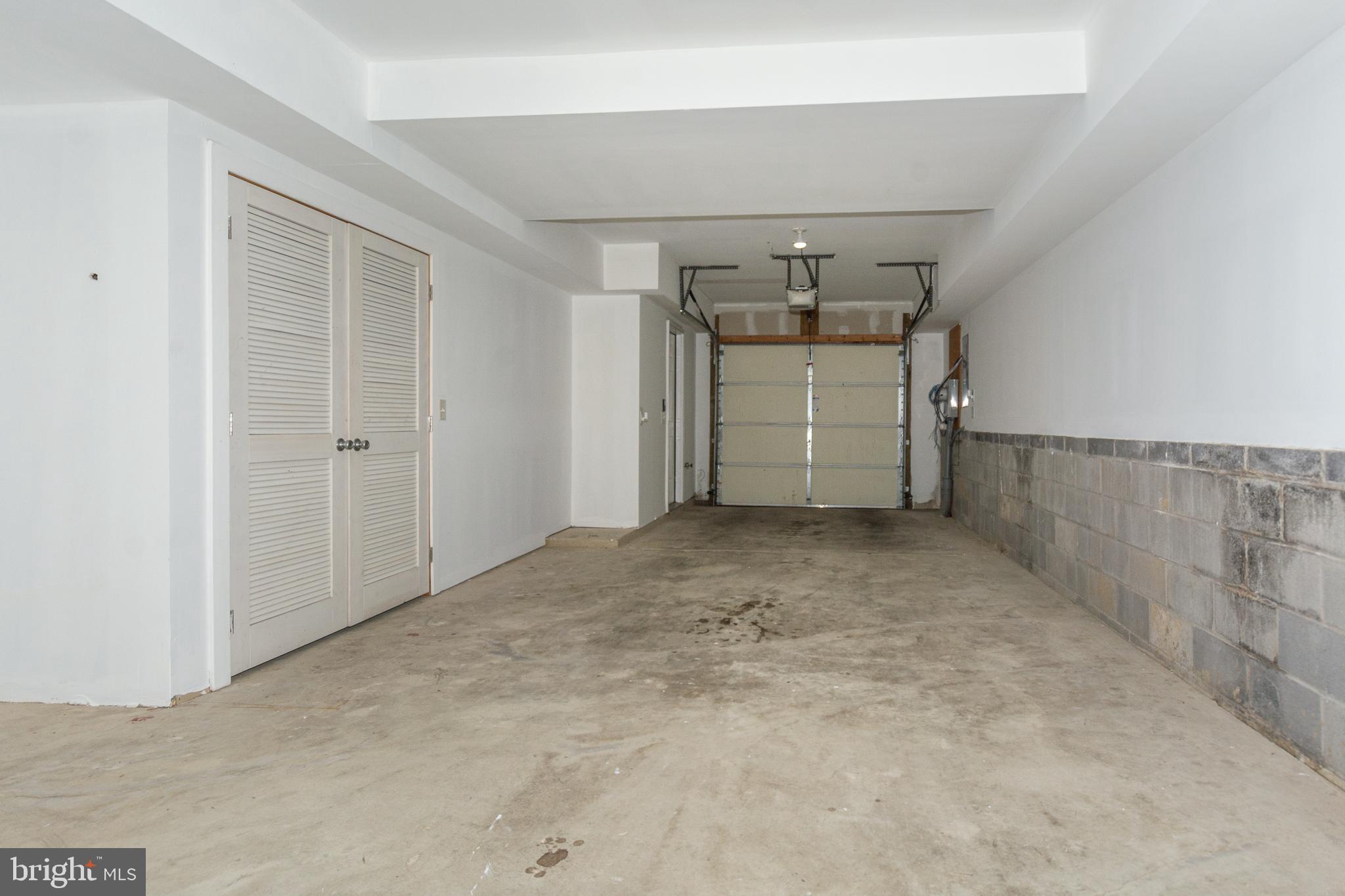 UPPER FELLS POINT - Residential