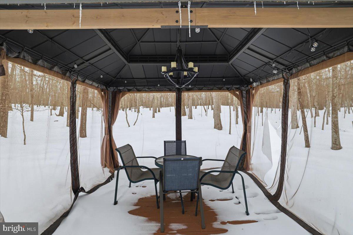 SAW CREEK ESTATES - Residential