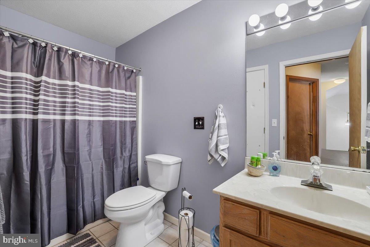 SAW CREEK ESTATES - Residential