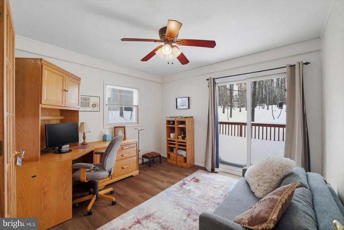 SAW CREEK ESTATES - Residential