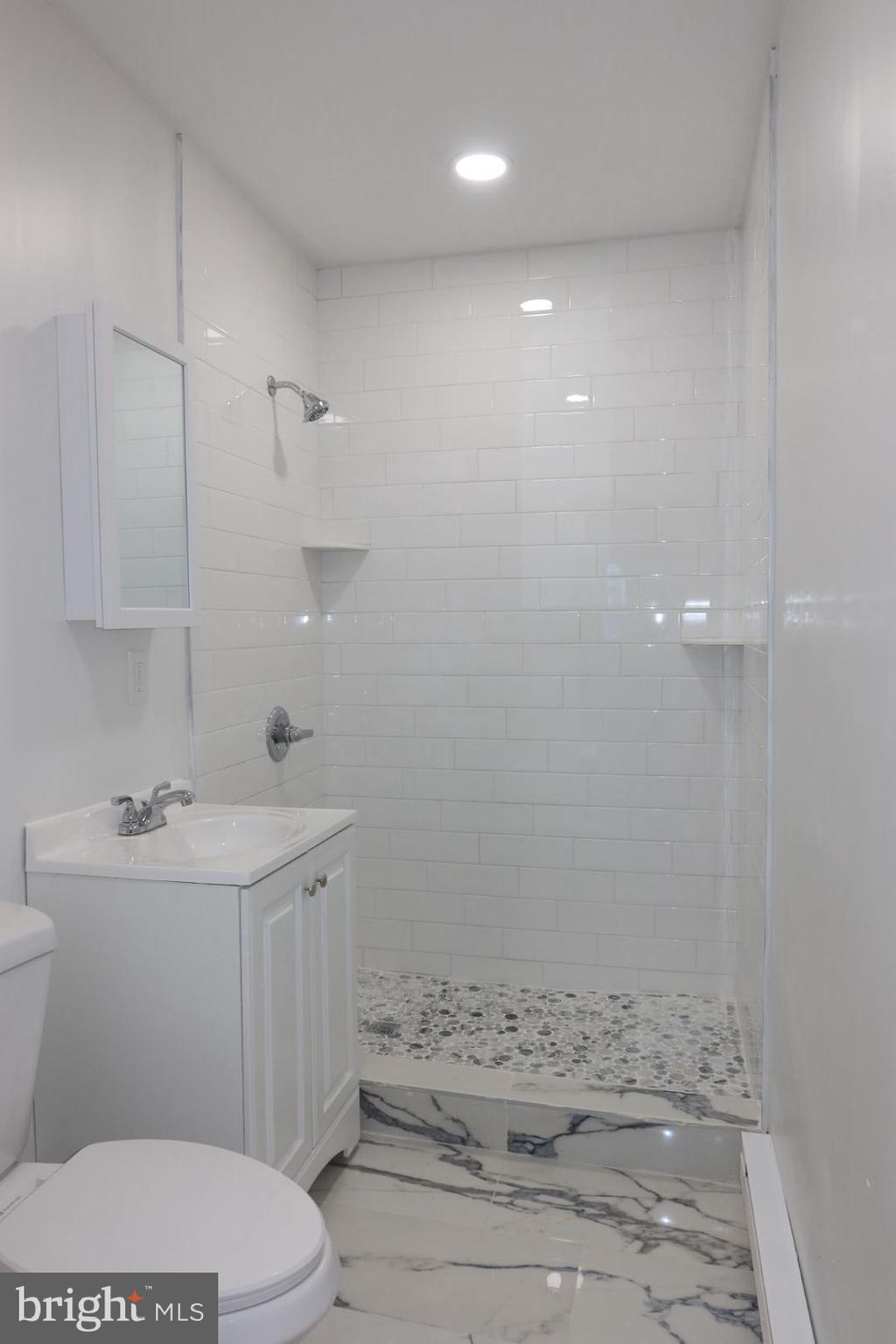 GERMANTOWN (EAST) - Residential