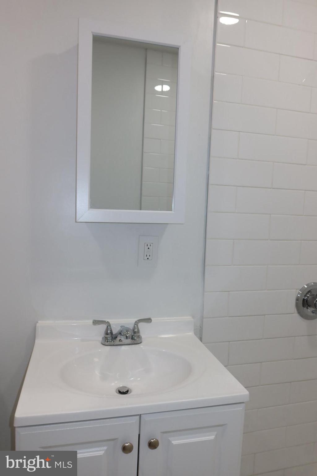 GERMANTOWN (EAST) - Residential