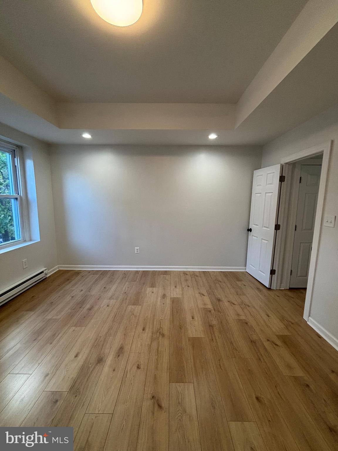 GERMANTOWN (EAST) - Residential