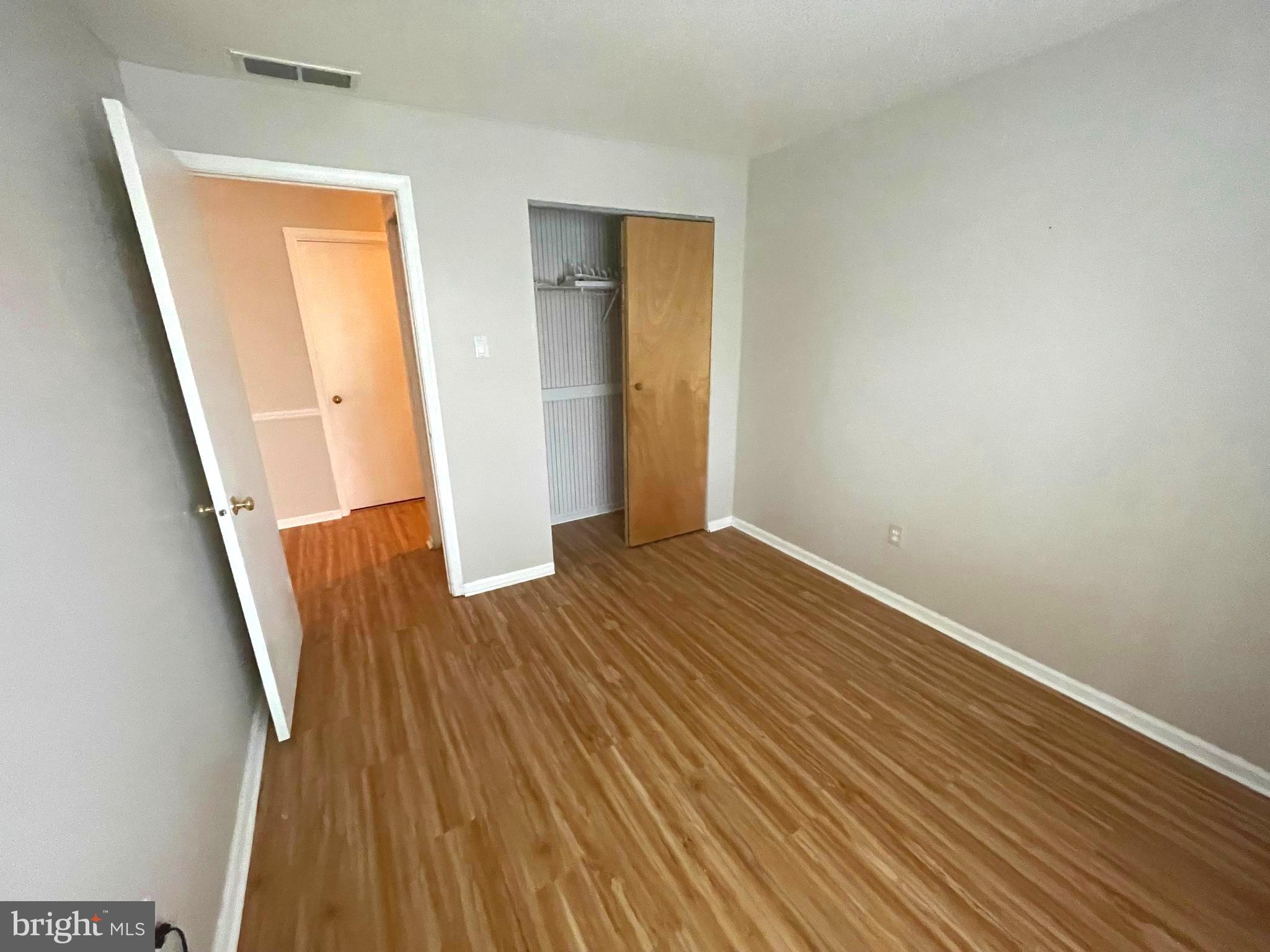 CRESTWOOD CONDO - Residential