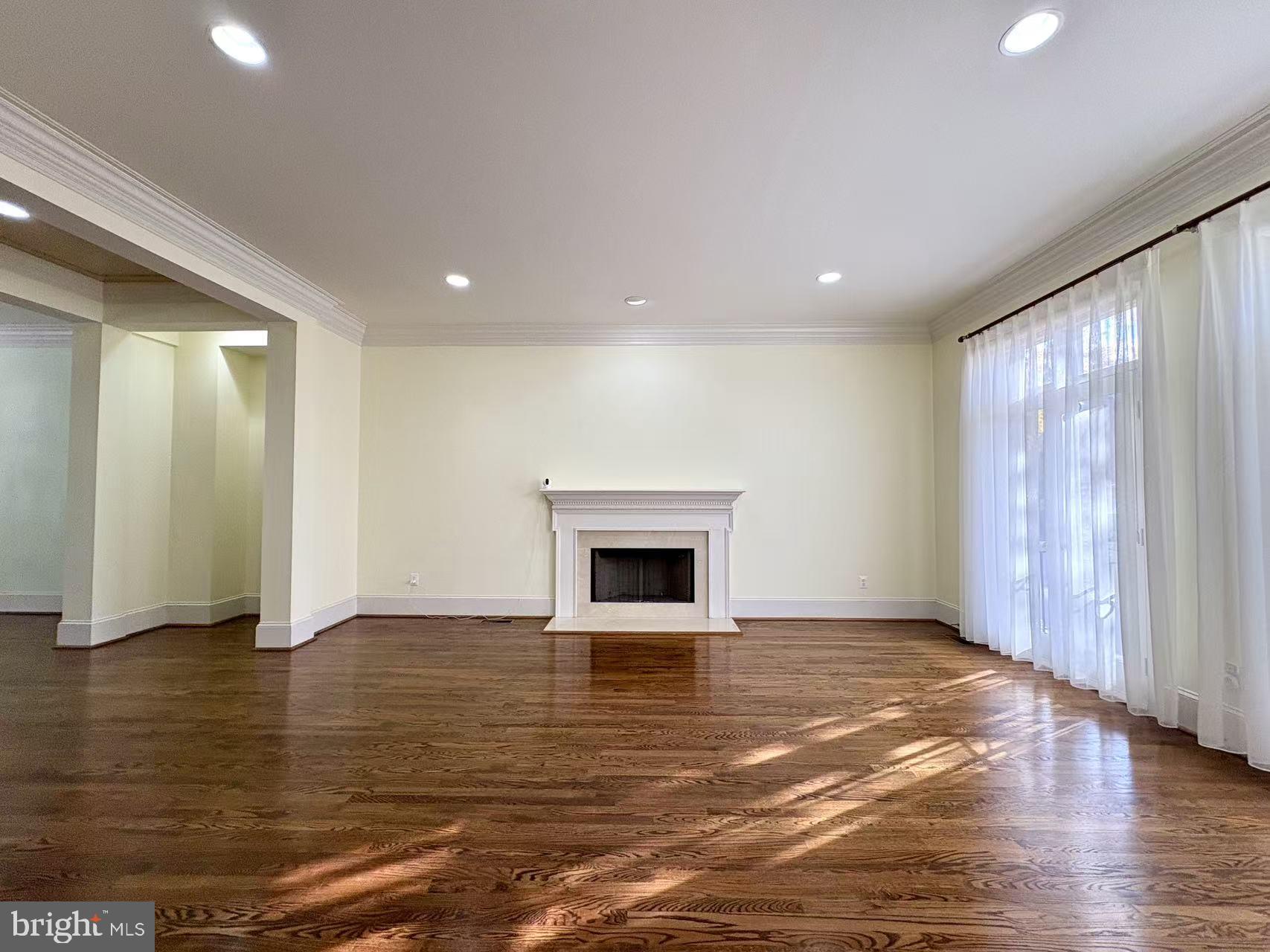 POTOMAC CREST - Residential