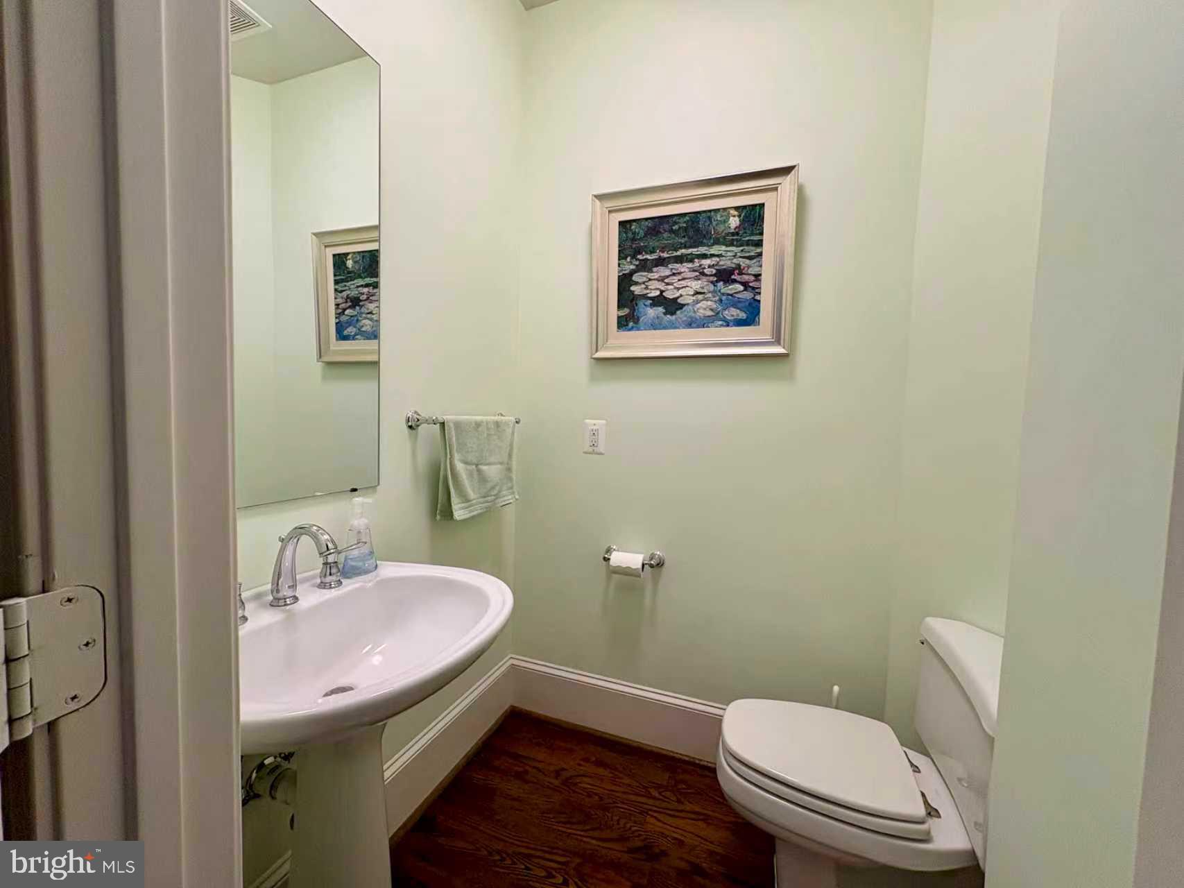 POTOMAC CREST - Residential