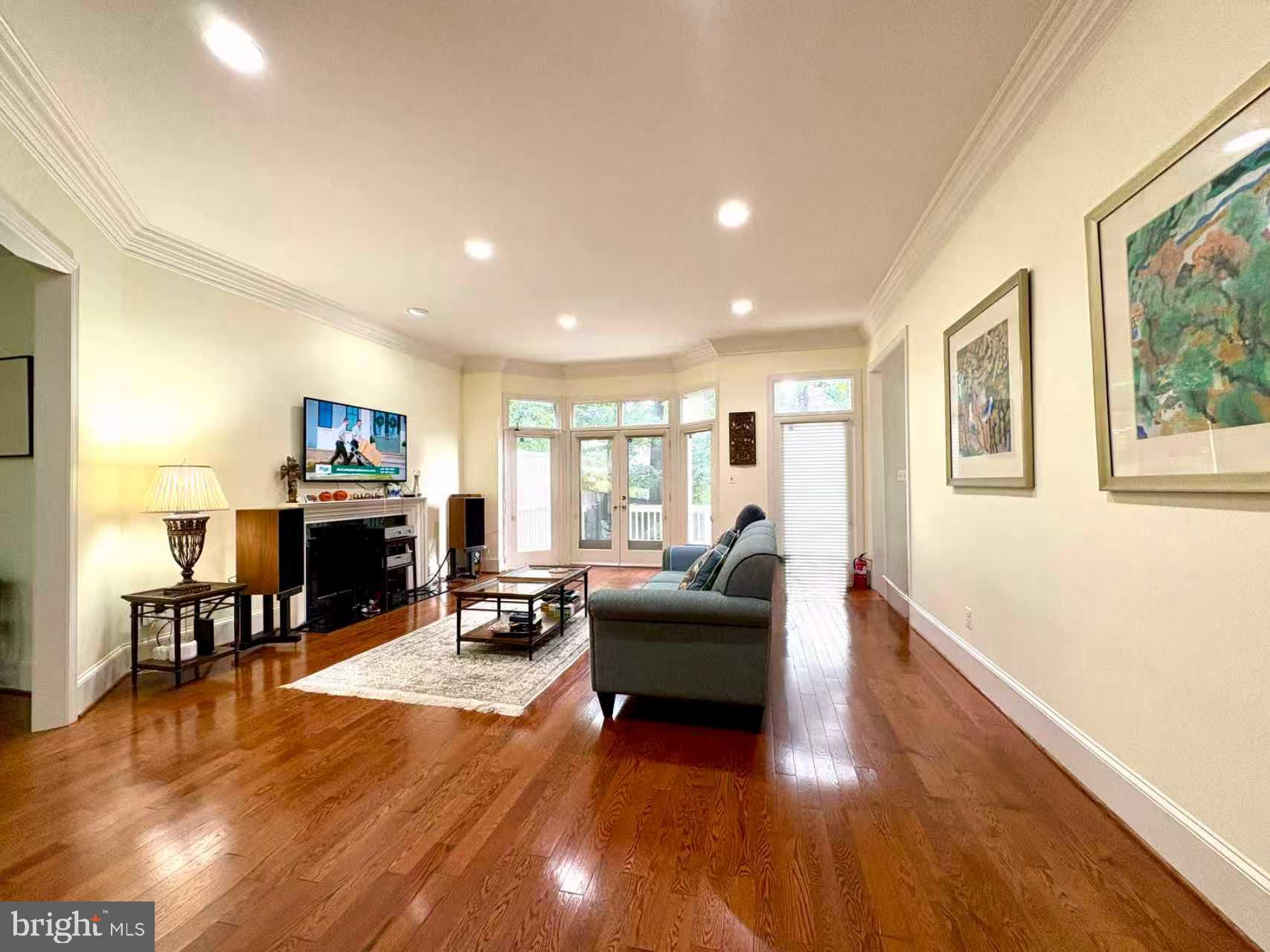 POTOMAC CREST - Residential