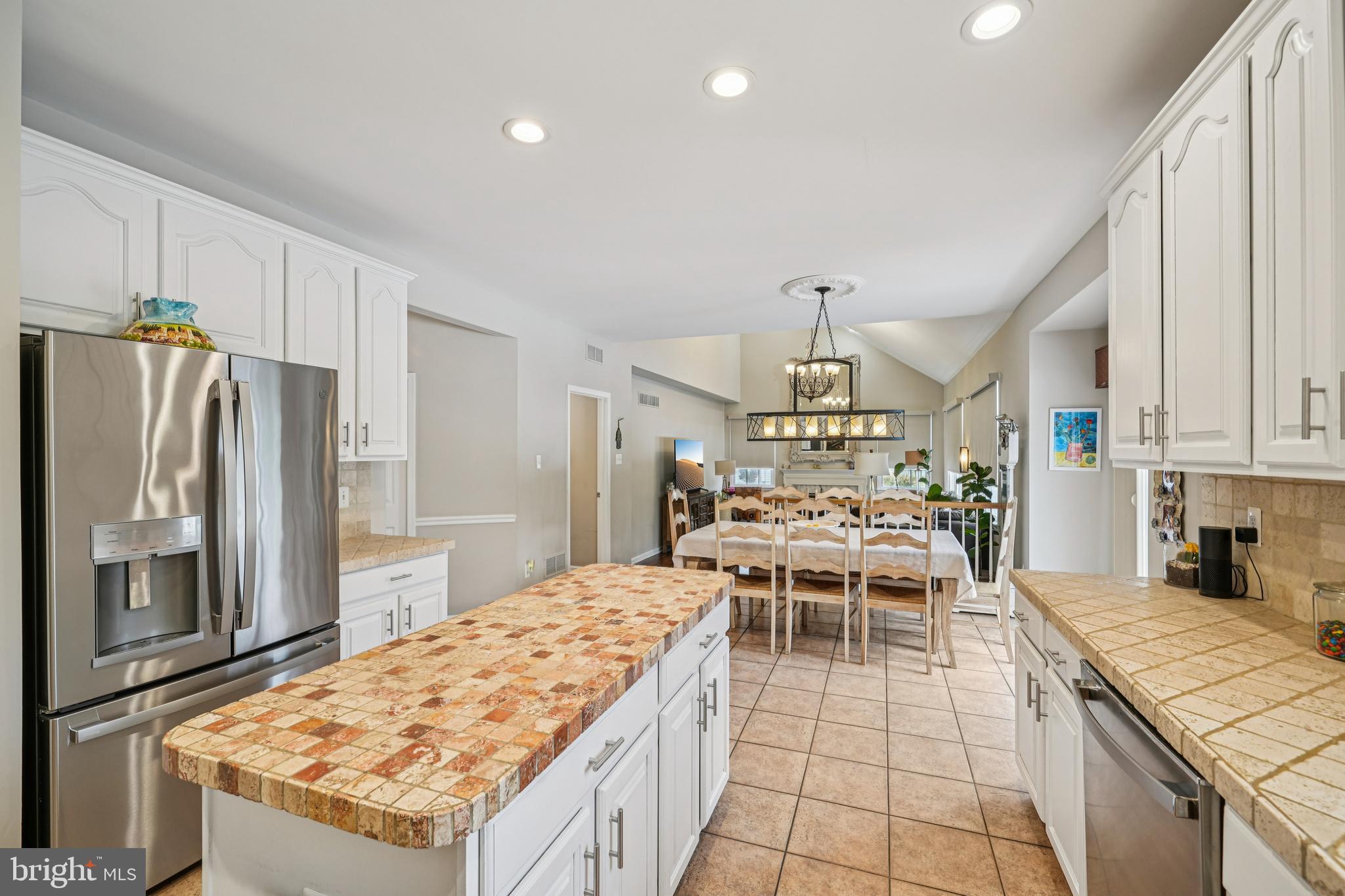 NORTHAMPTON CROSSG - Residential