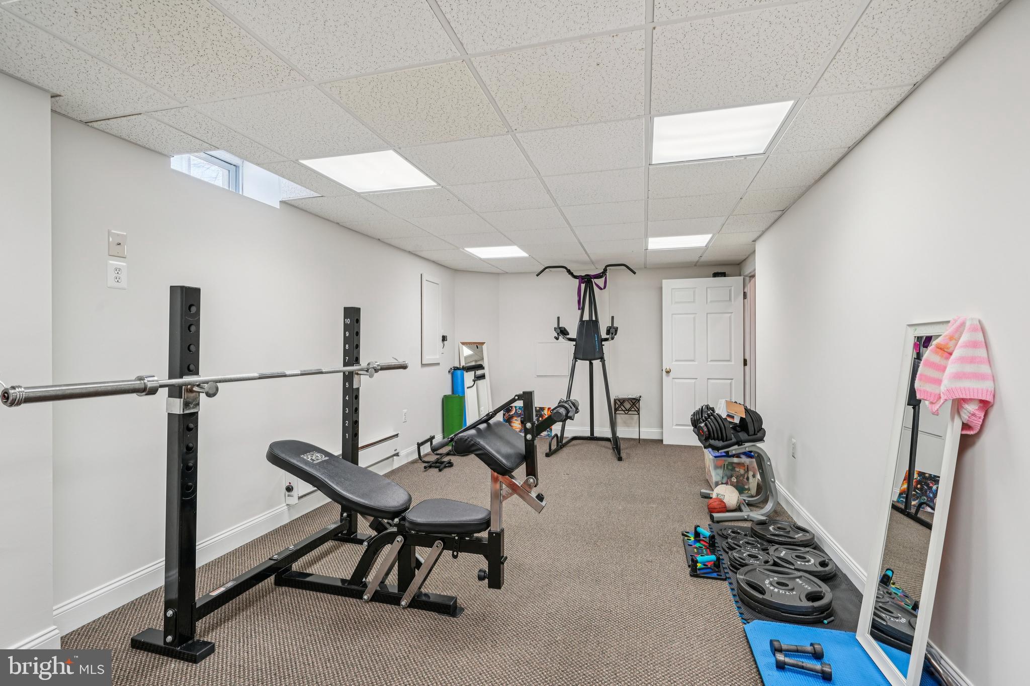 NORTHAMPTON CROSSG - Residential