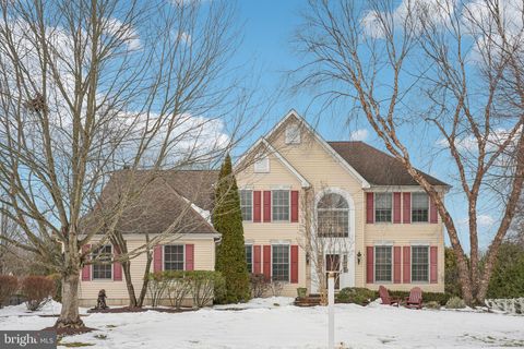 Photo of 14 Providence Drive, RICHBORO, PA 18954 (MLS # PABU2113952)