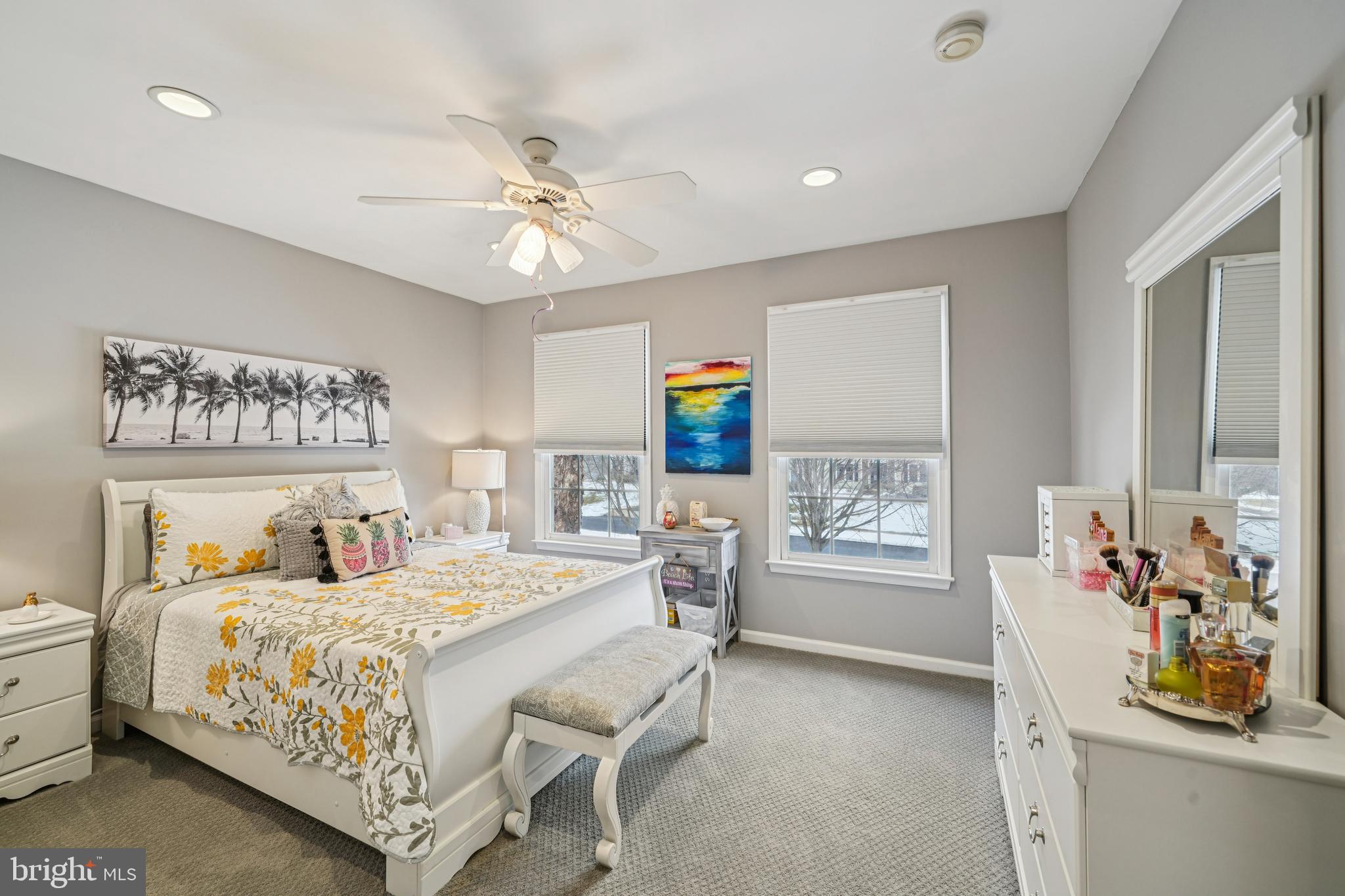 NORTHAMPTON CROSSG - Residential