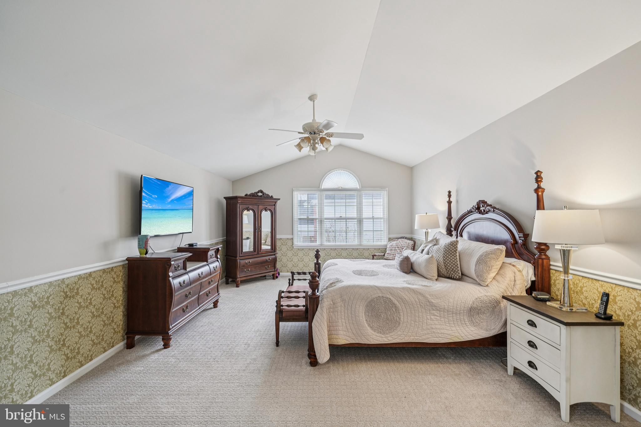 NORTHAMPTON CROSSG - Residential