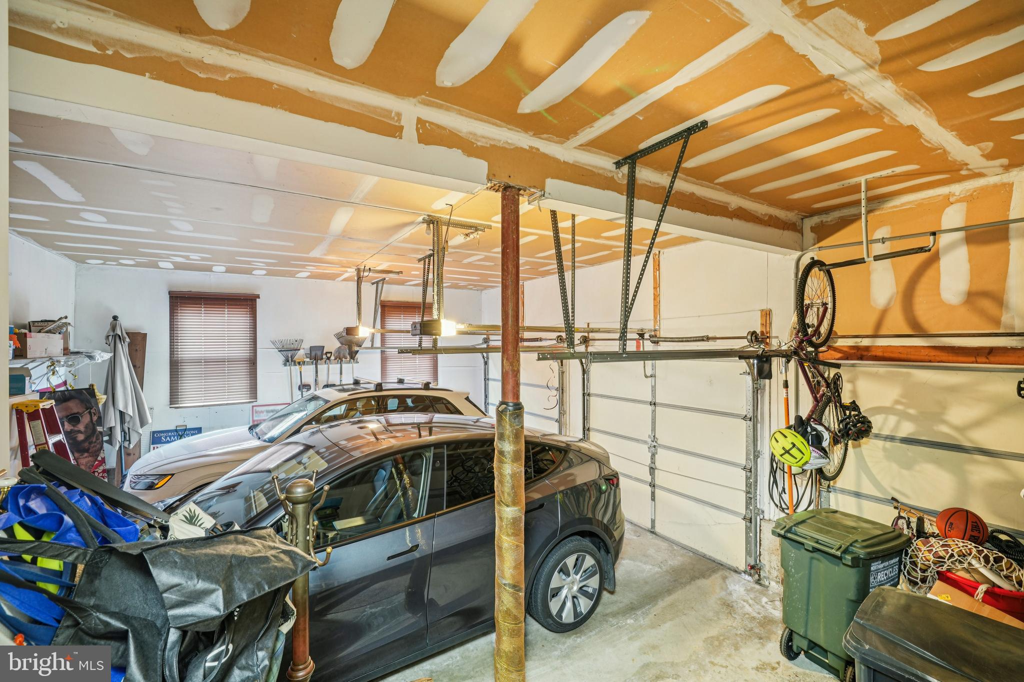 NORTHAMPTON CROSSG - Residential