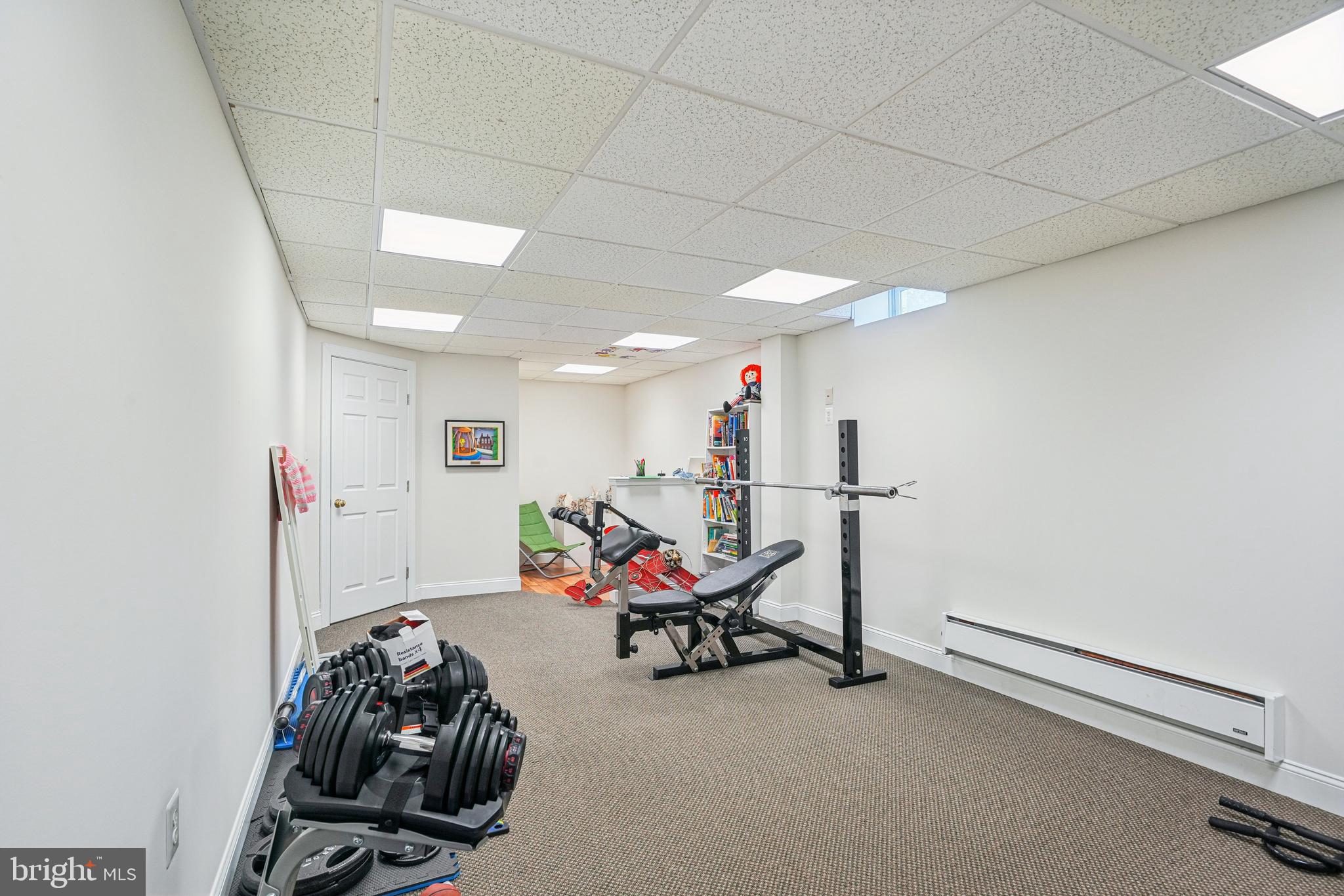 NORTHAMPTON CROSSG - Residential