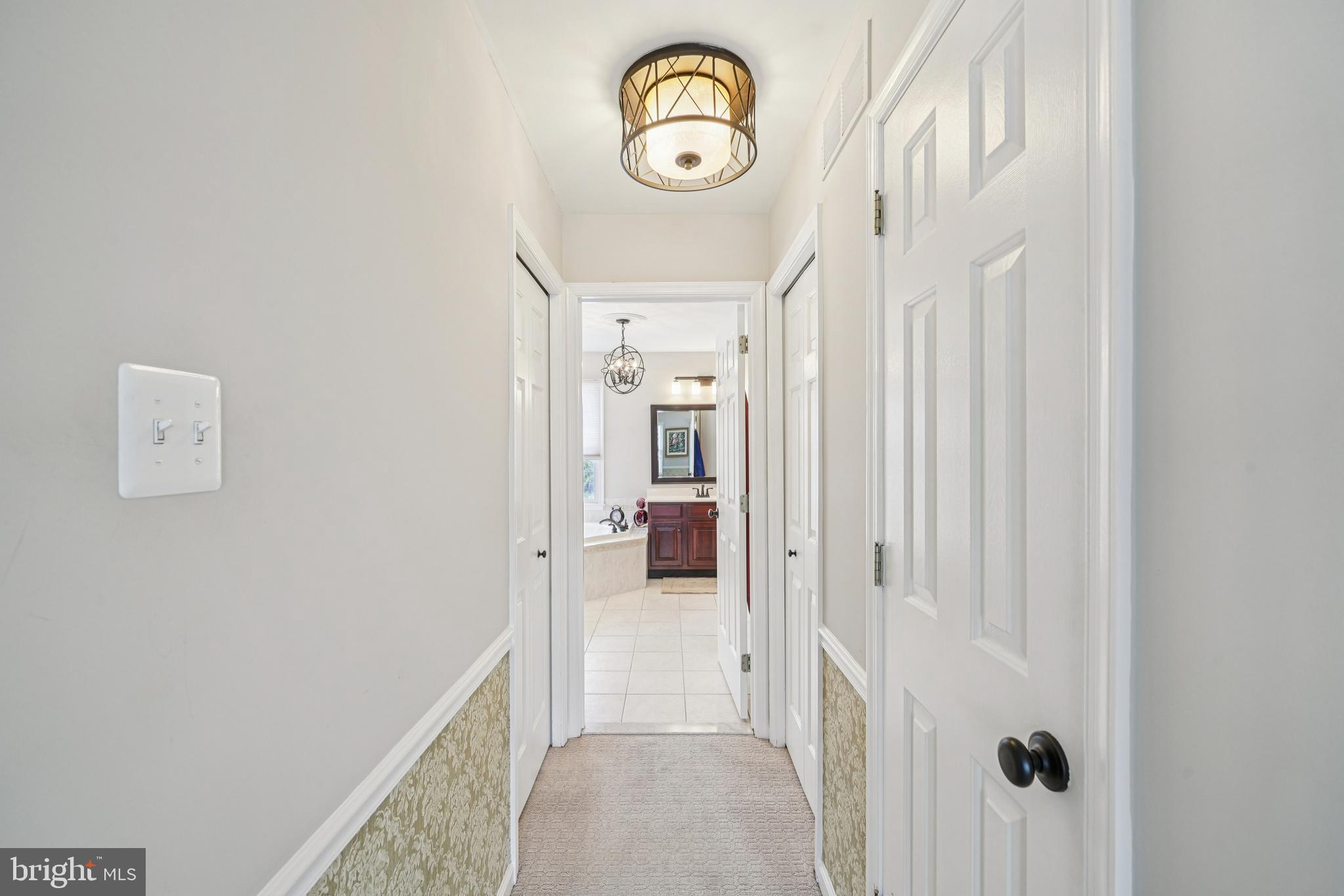 NORTHAMPTON CROSSG - Residential