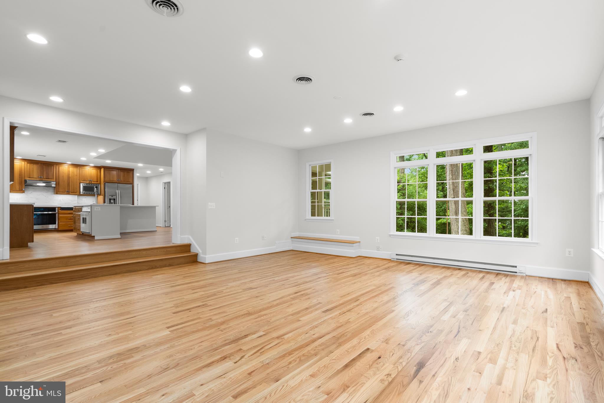 CLARKSBURG OUTSIDE - Residential