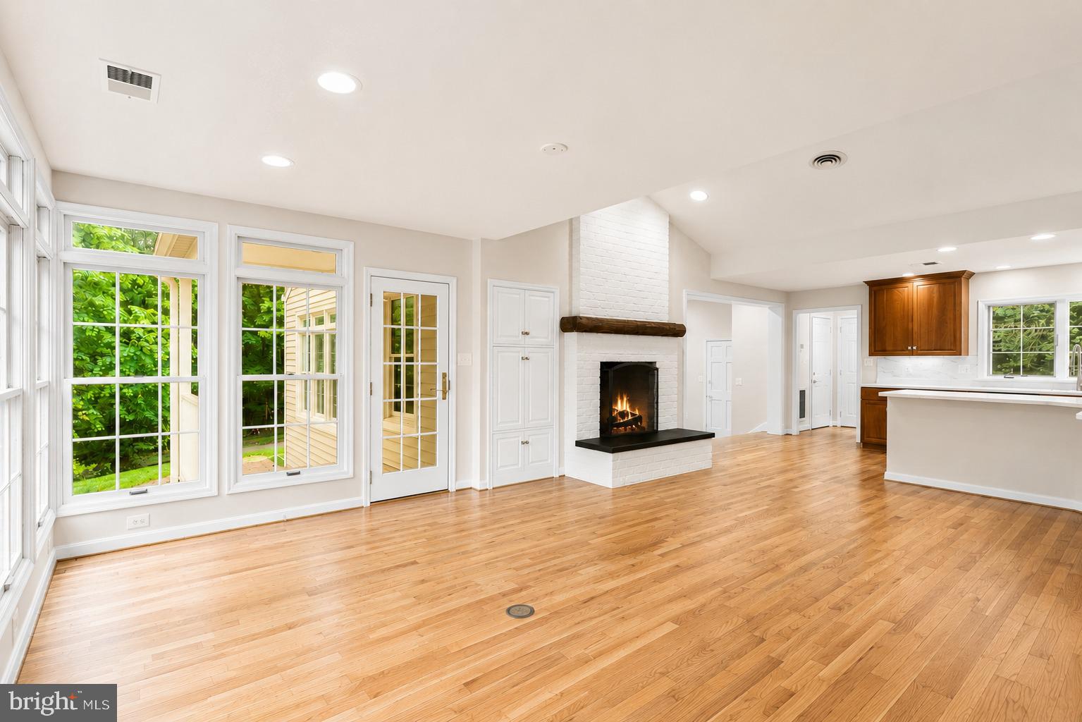 CLARKSBURG OUTSIDE - Residential