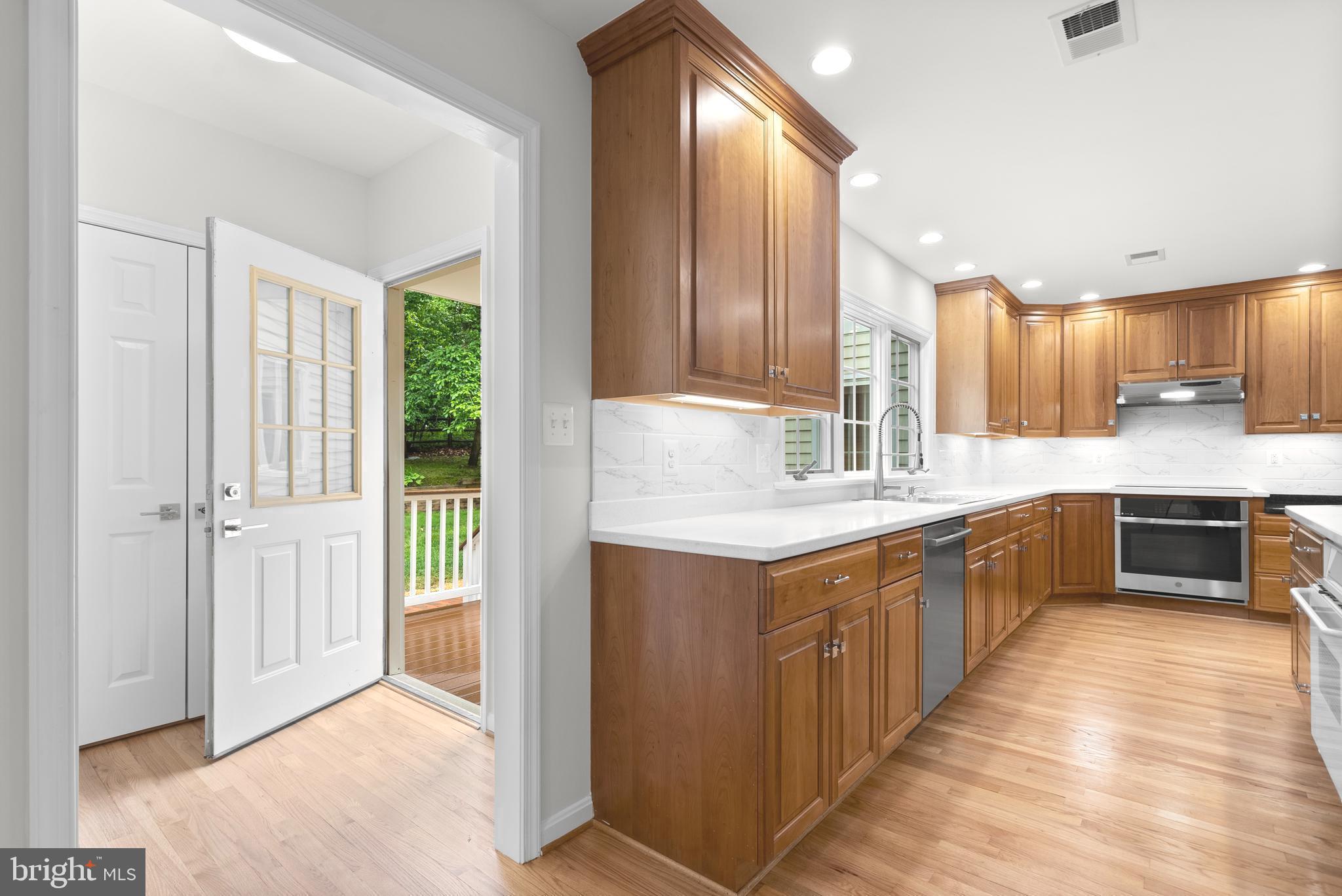 CLARKSBURG OUTSIDE - Residential
