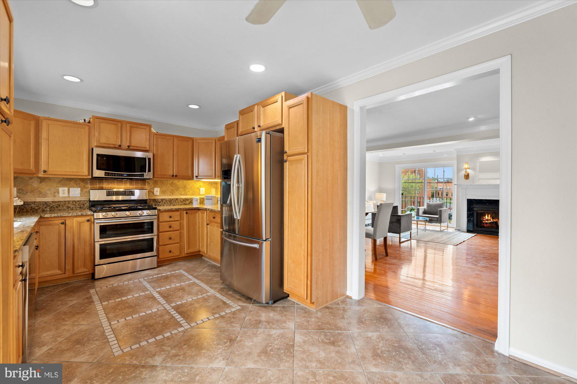 DEL RAY - Residential