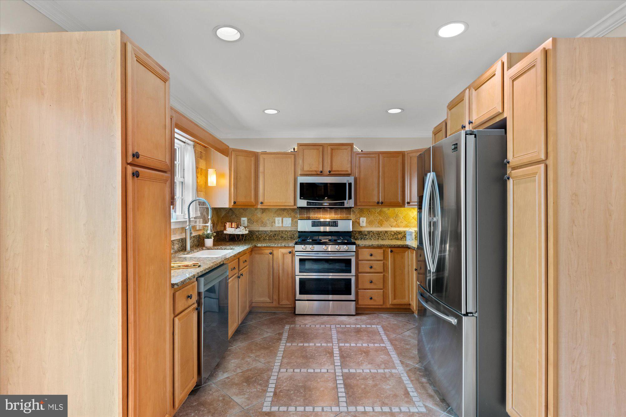 DEL RAY - Residential