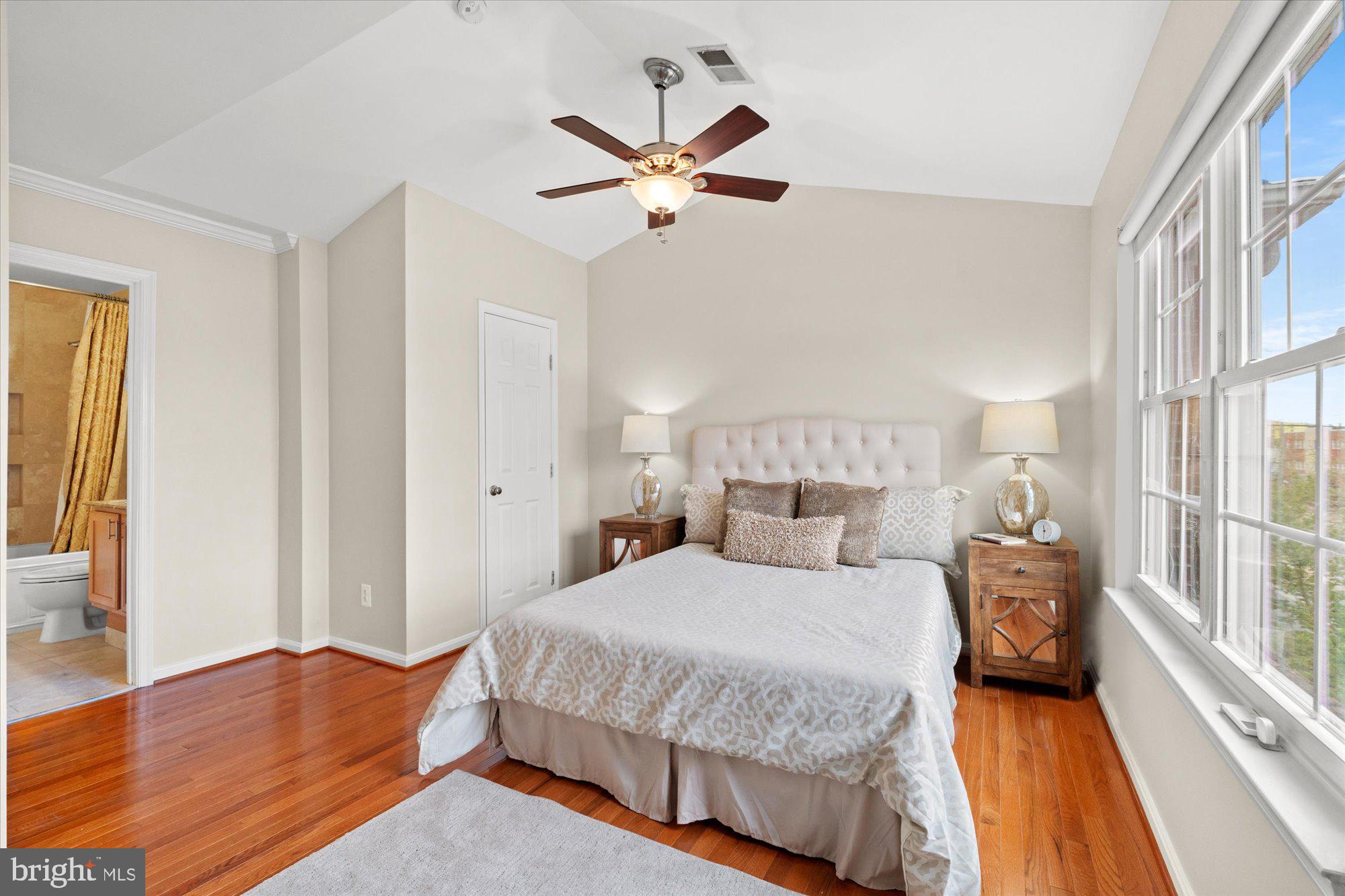 DEL RAY - Residential