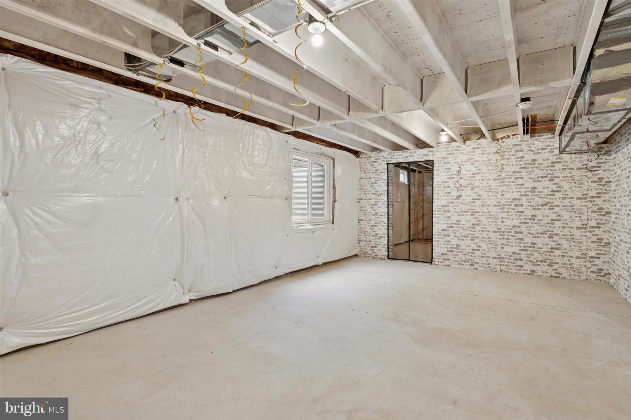 SHANNON COVE - Residential