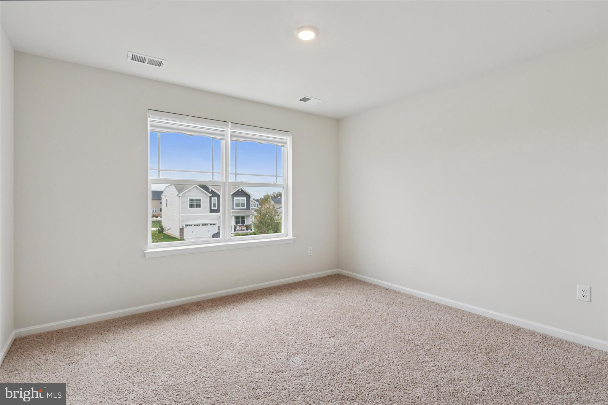 SHANNON COVE - Residential