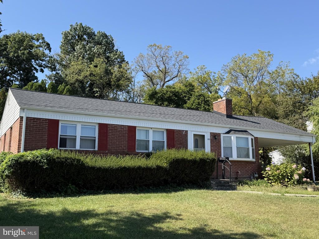 Photo of 144 Sylvan Drive, YORK, PA 17402 (MLS # PAYK2090914)