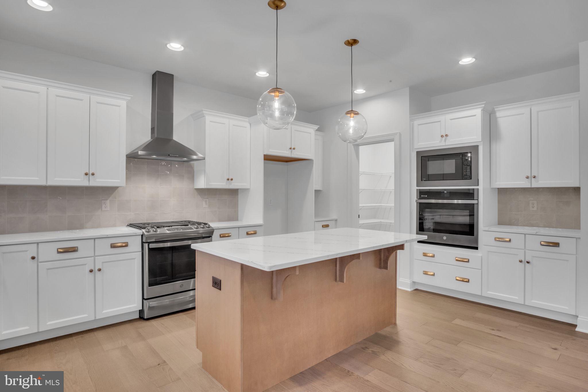 BRINDLE FARMS - Residential