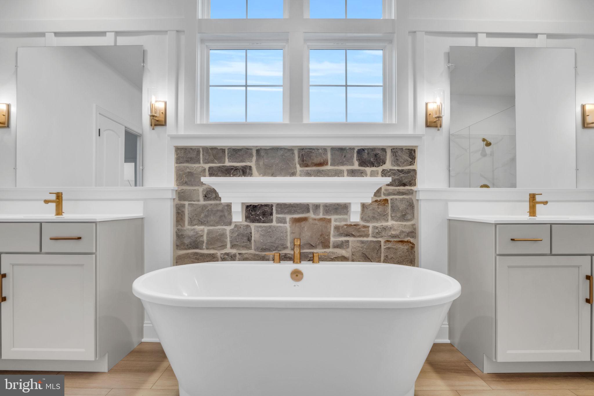 BRINDLE FARMS - Residential