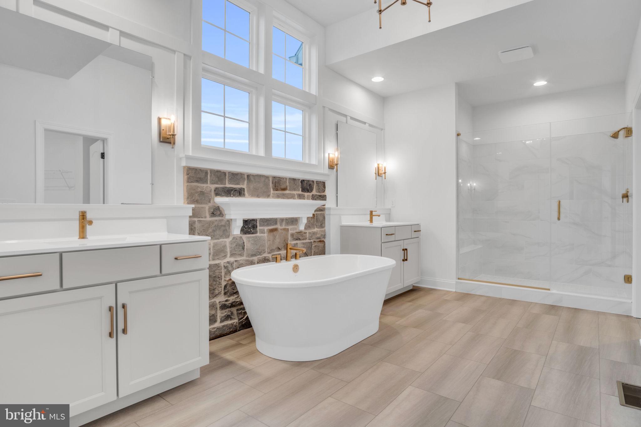 BRINDLE FARMS - Residential