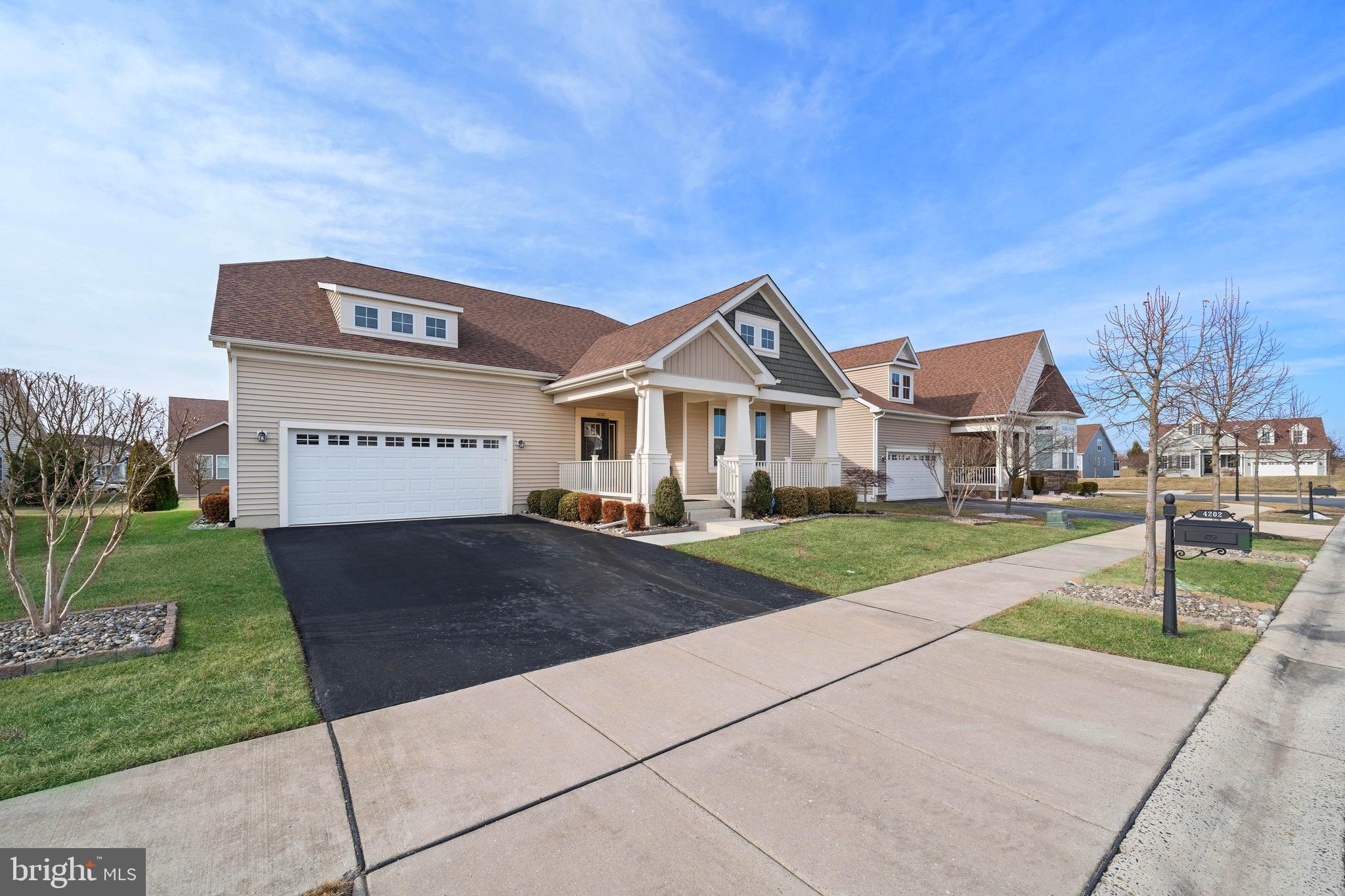 VILLAGE OF BAYBERRY - Residential