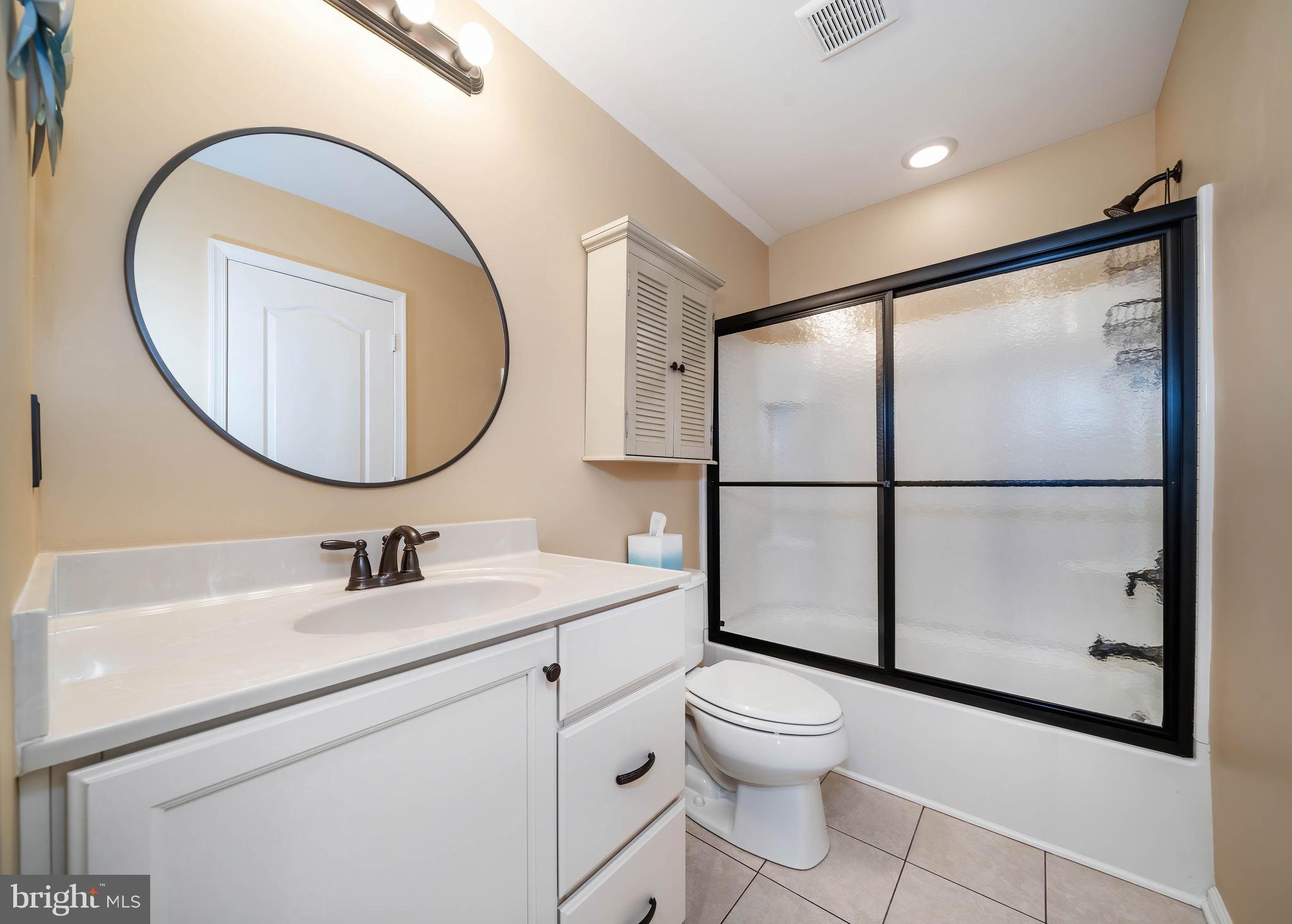 VILLAGE OF BAYBERRY - Residential