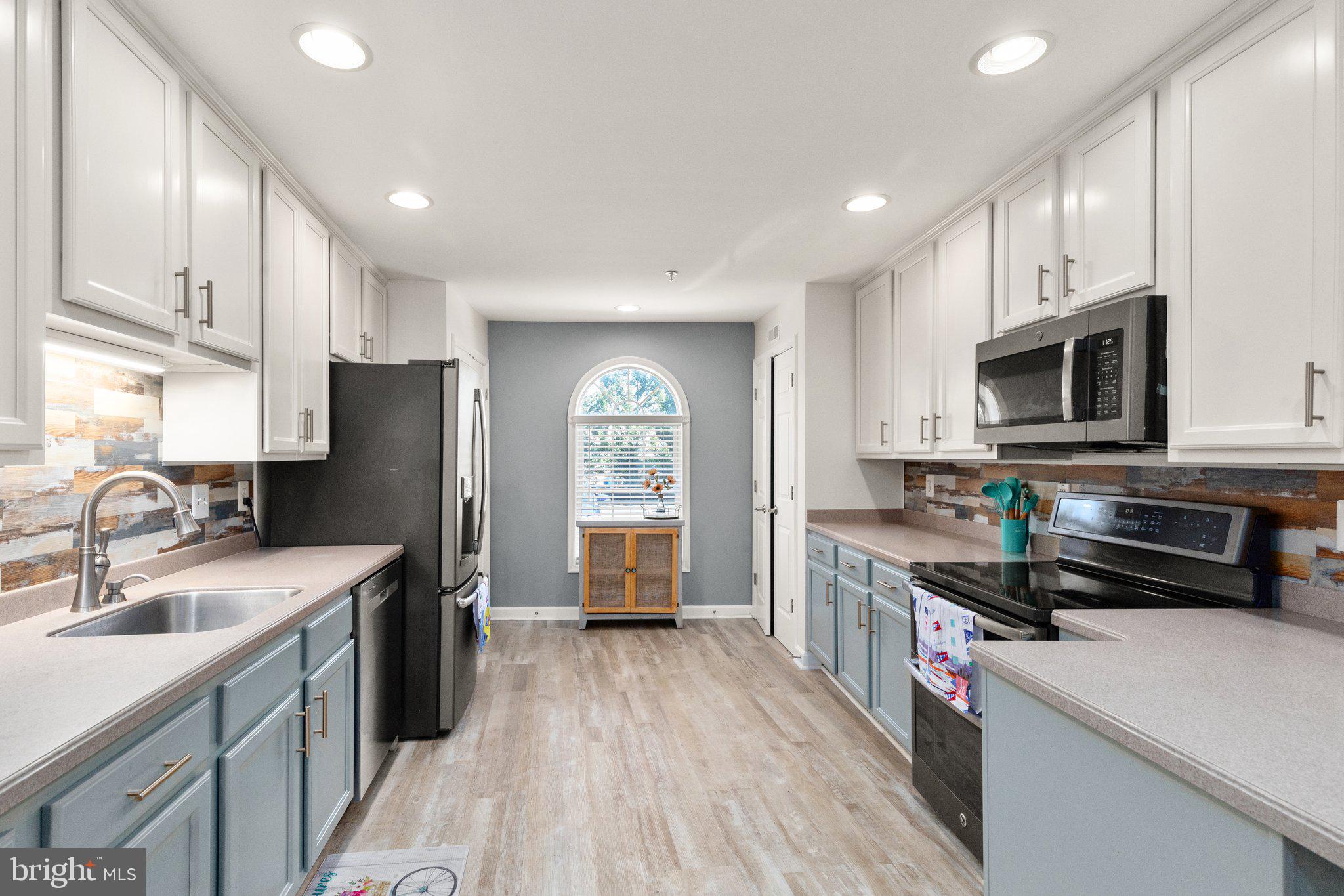 33 OWENS LANDING COURT A 33A