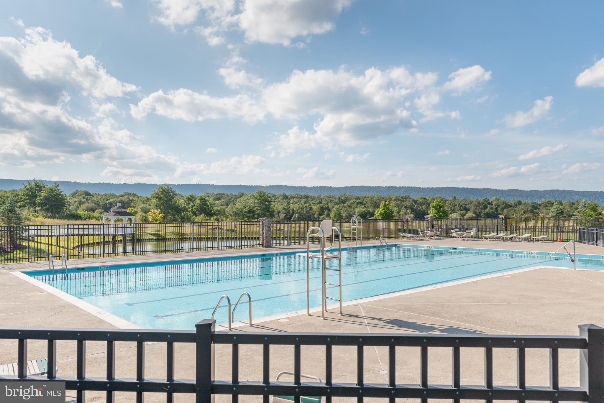 MARTINSBURG STATION - Residential Lease