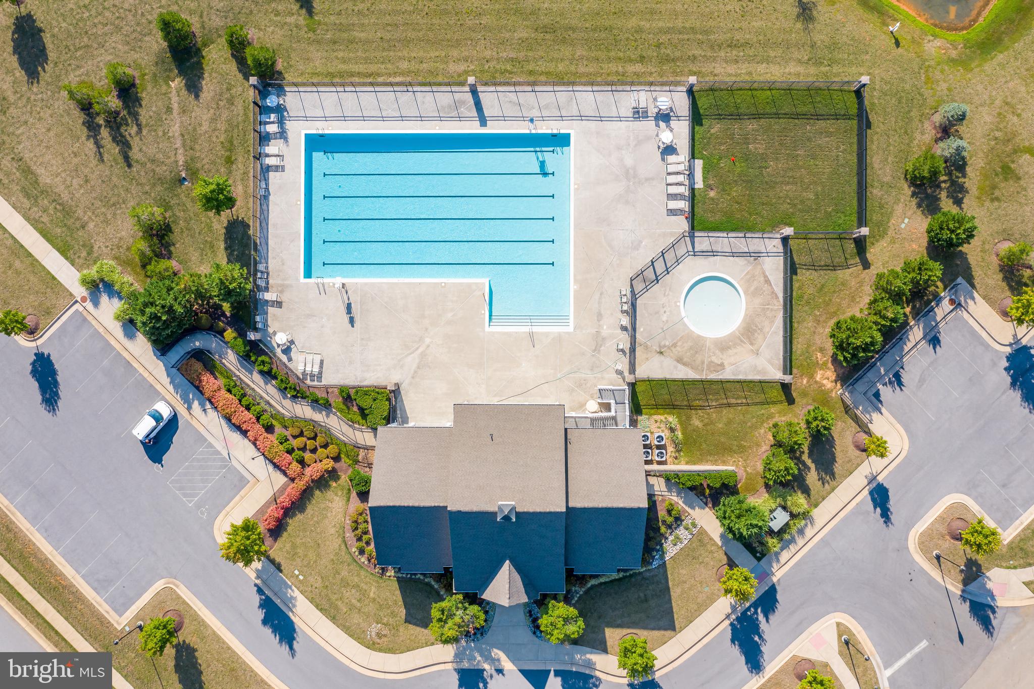 MARTINSBURG STATION - Residential Lease