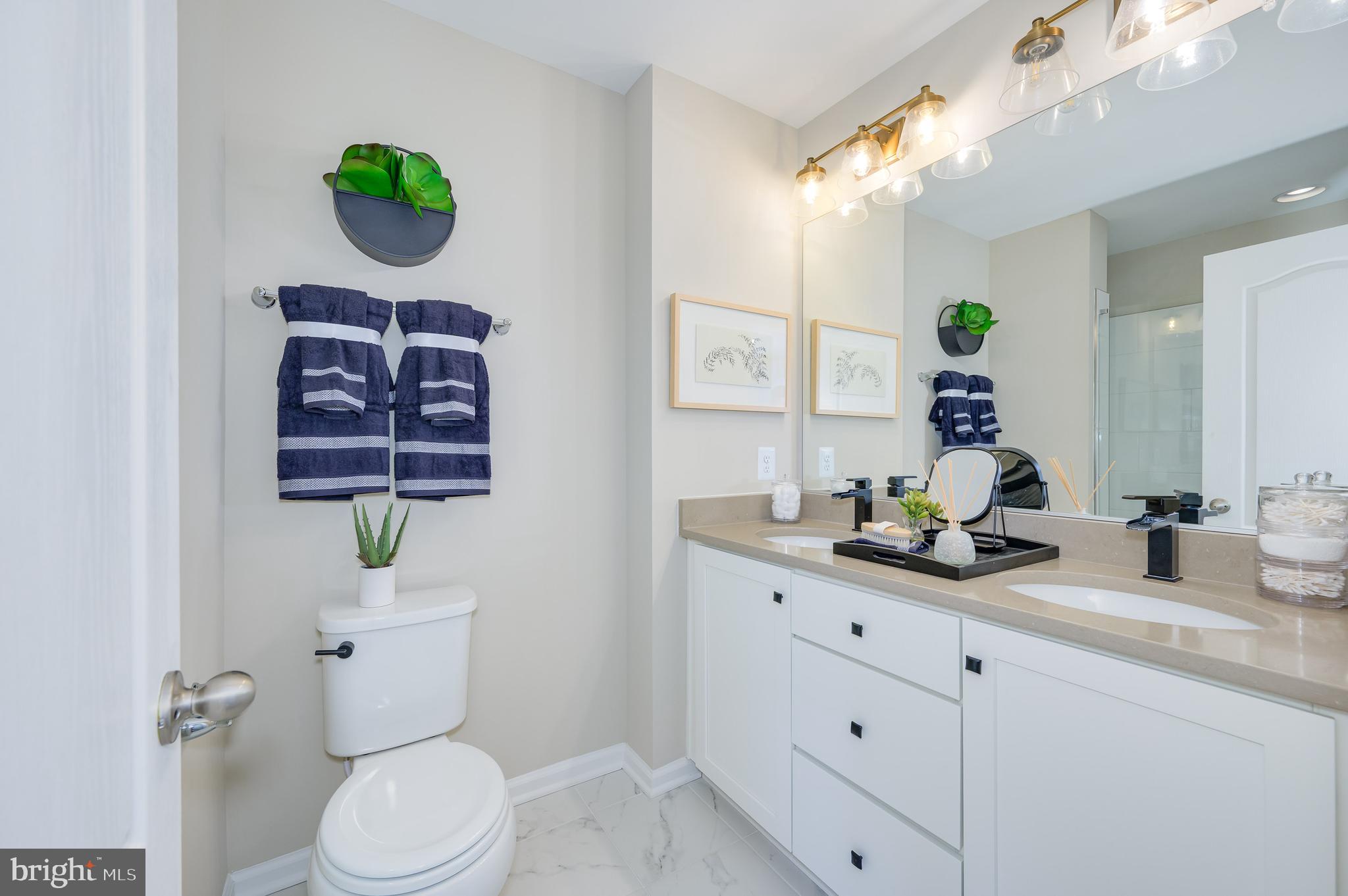 MARTINSBURG STATION - Residential Lease