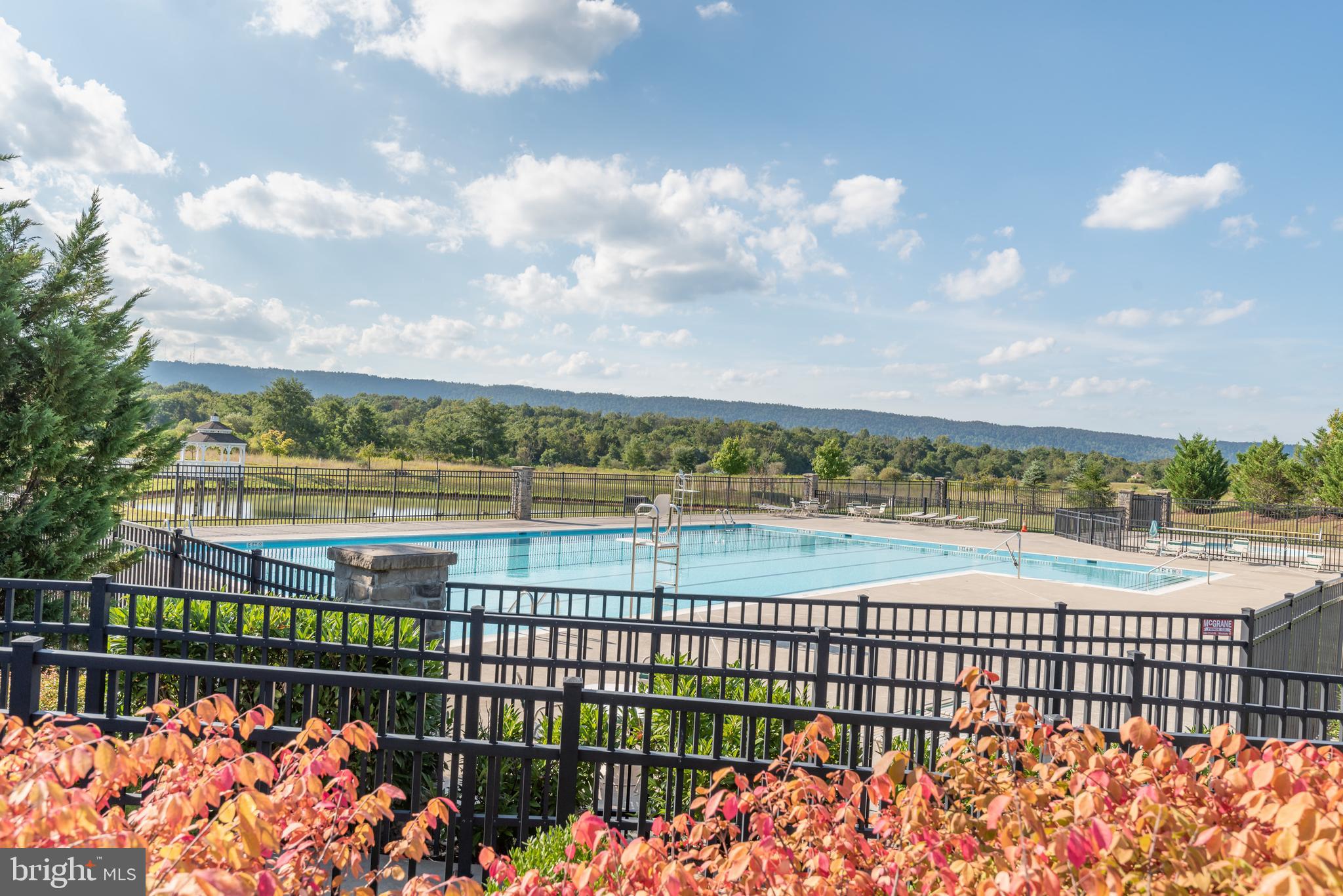 MARTINSBURG STATION - Residential Lease