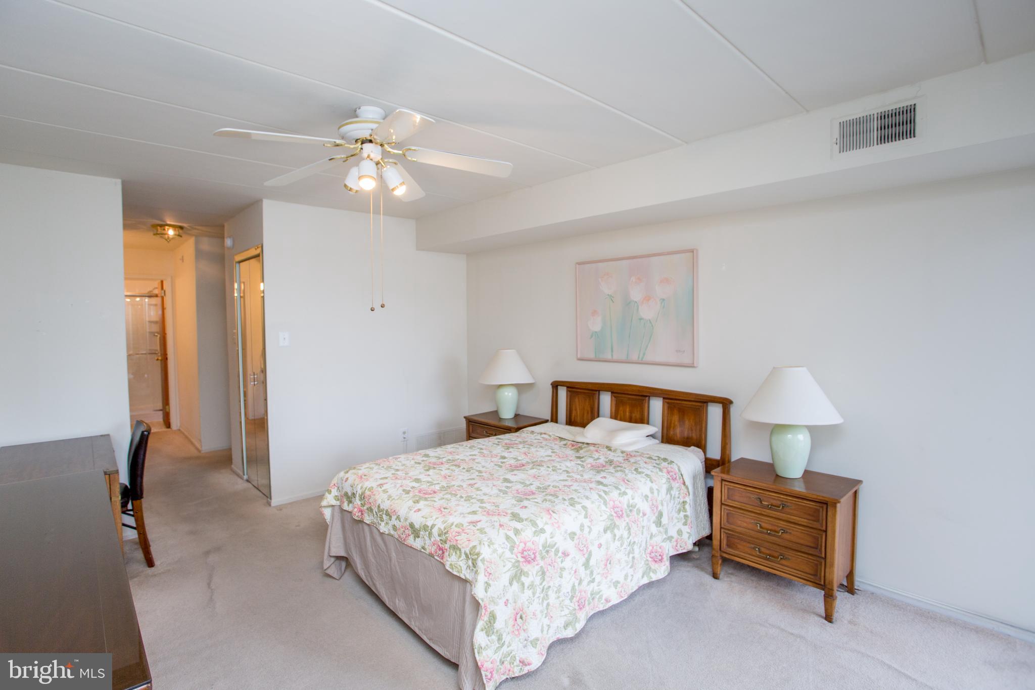 BUSTLETON - Residential