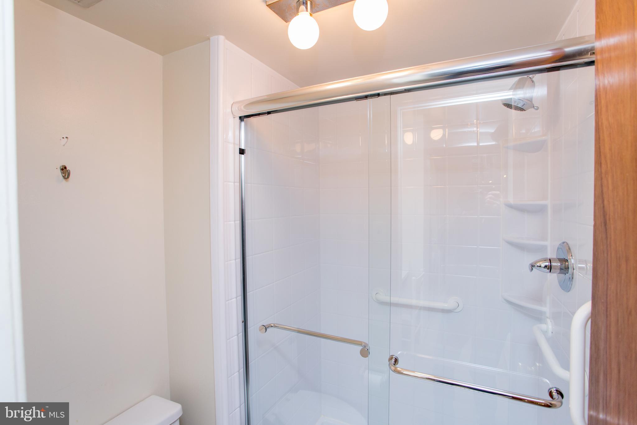 BUSTLETON - Residential