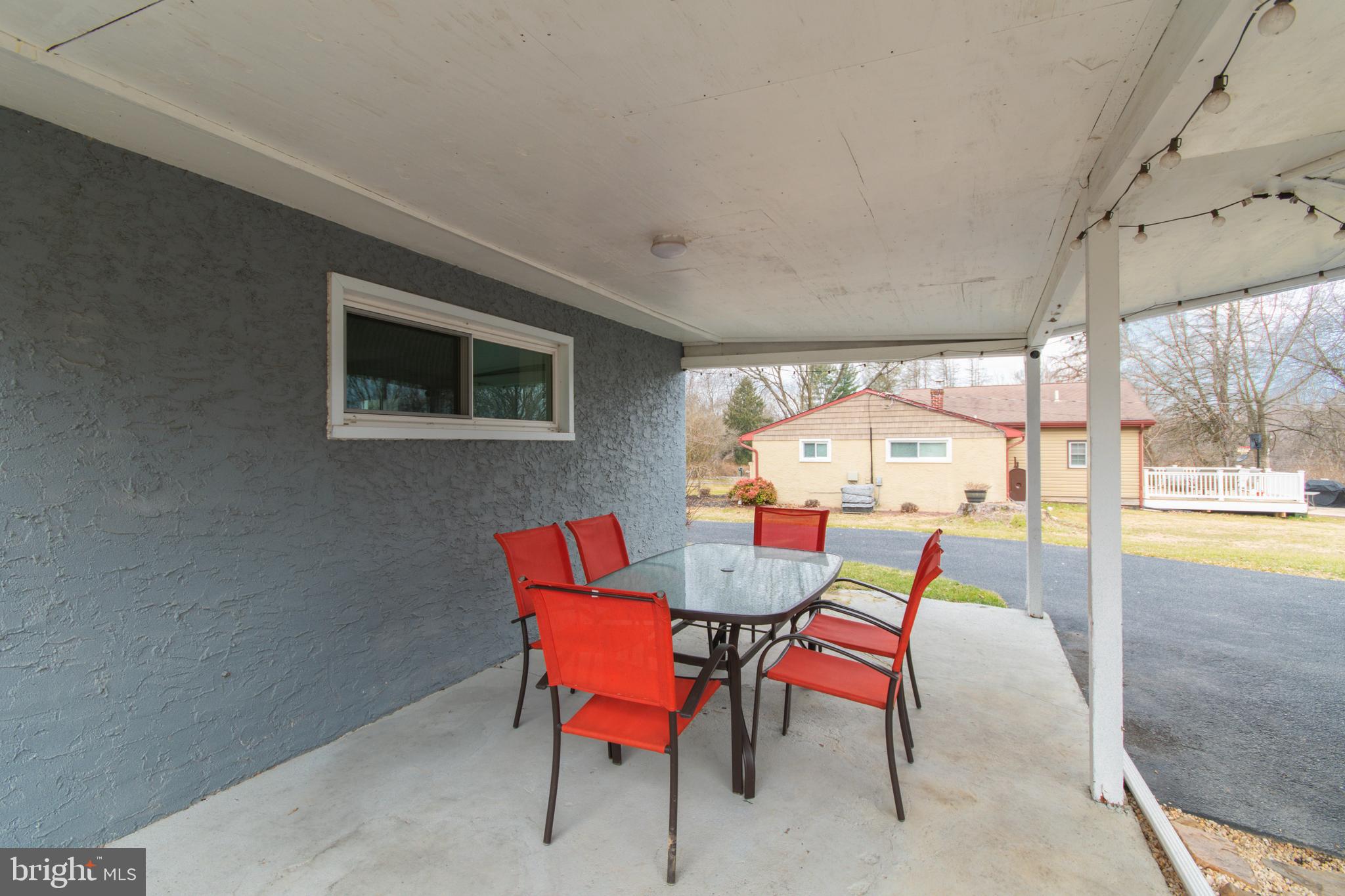 PENNSBURY HILLS - Residential